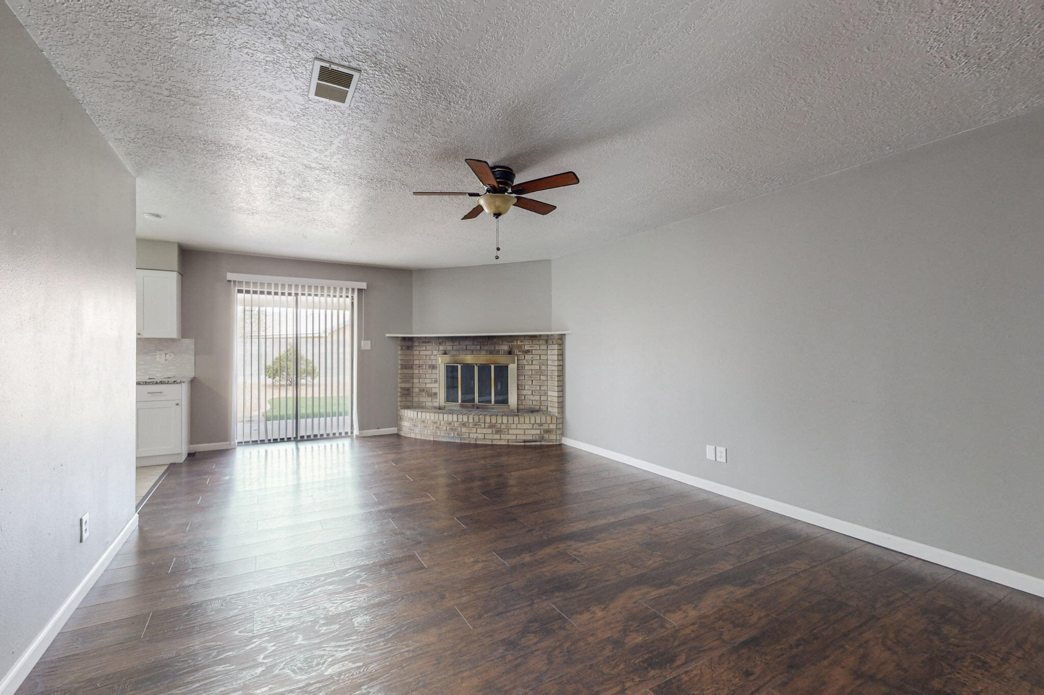 10012 Chantilly Road NW