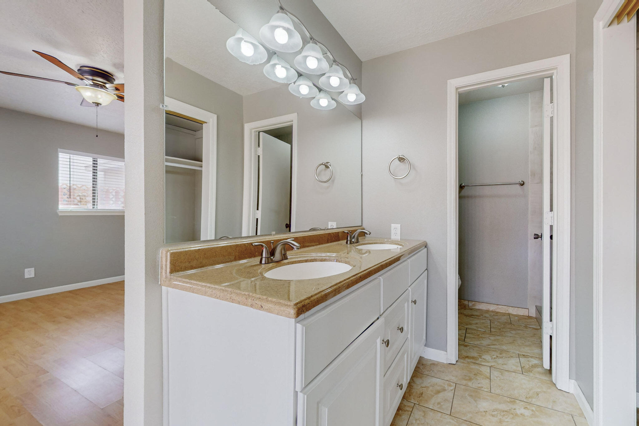 10012 Chantilly Road NW