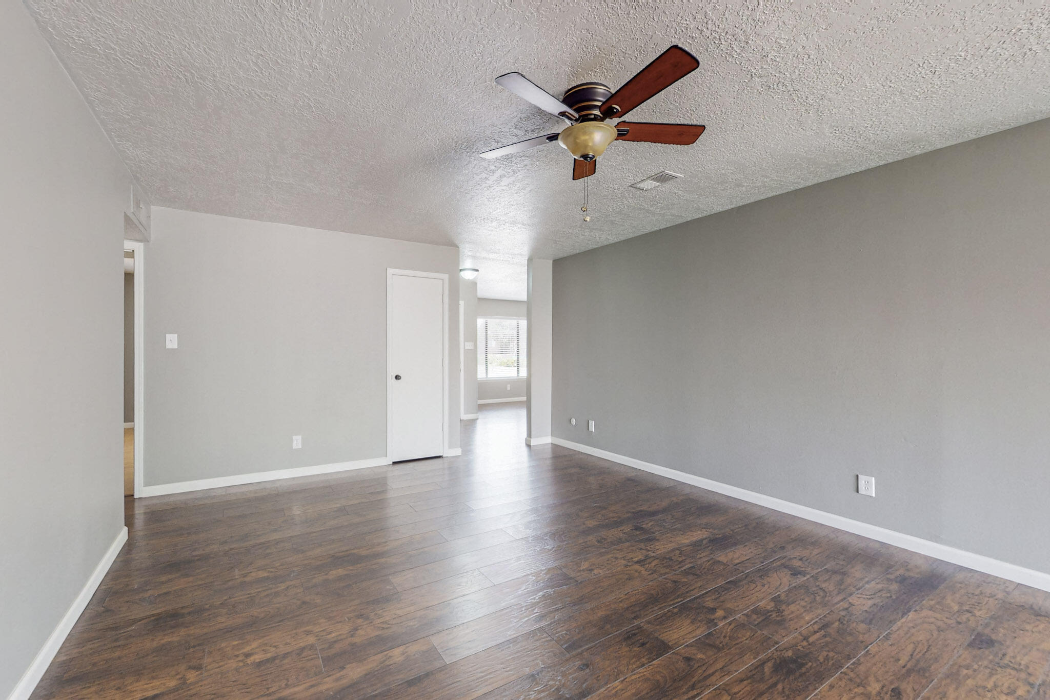 10012 Chantilly Road NW