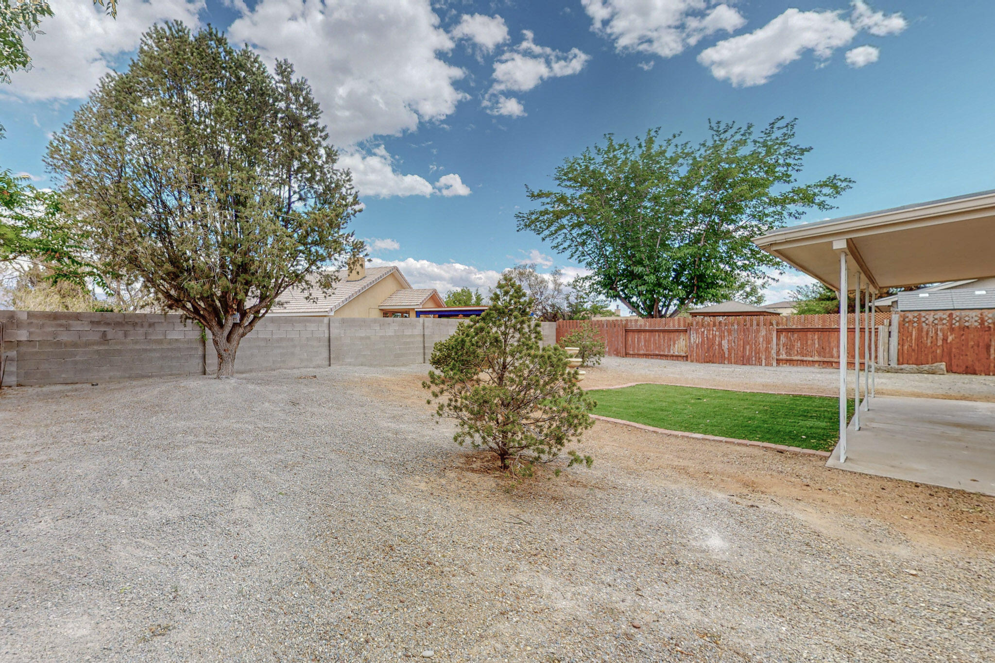 10012 Chantilly Road NW