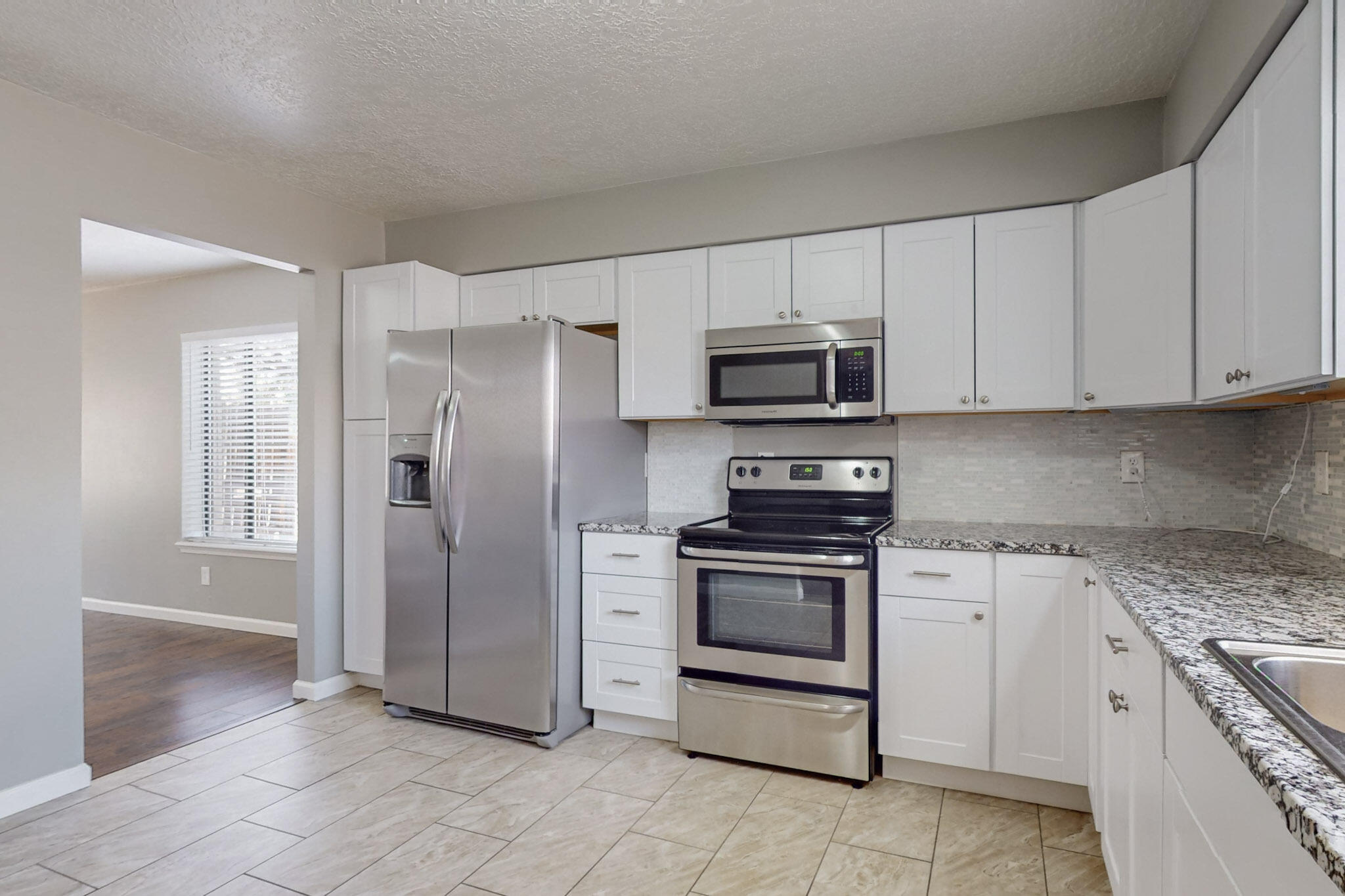 10012 Chantilly Road NW