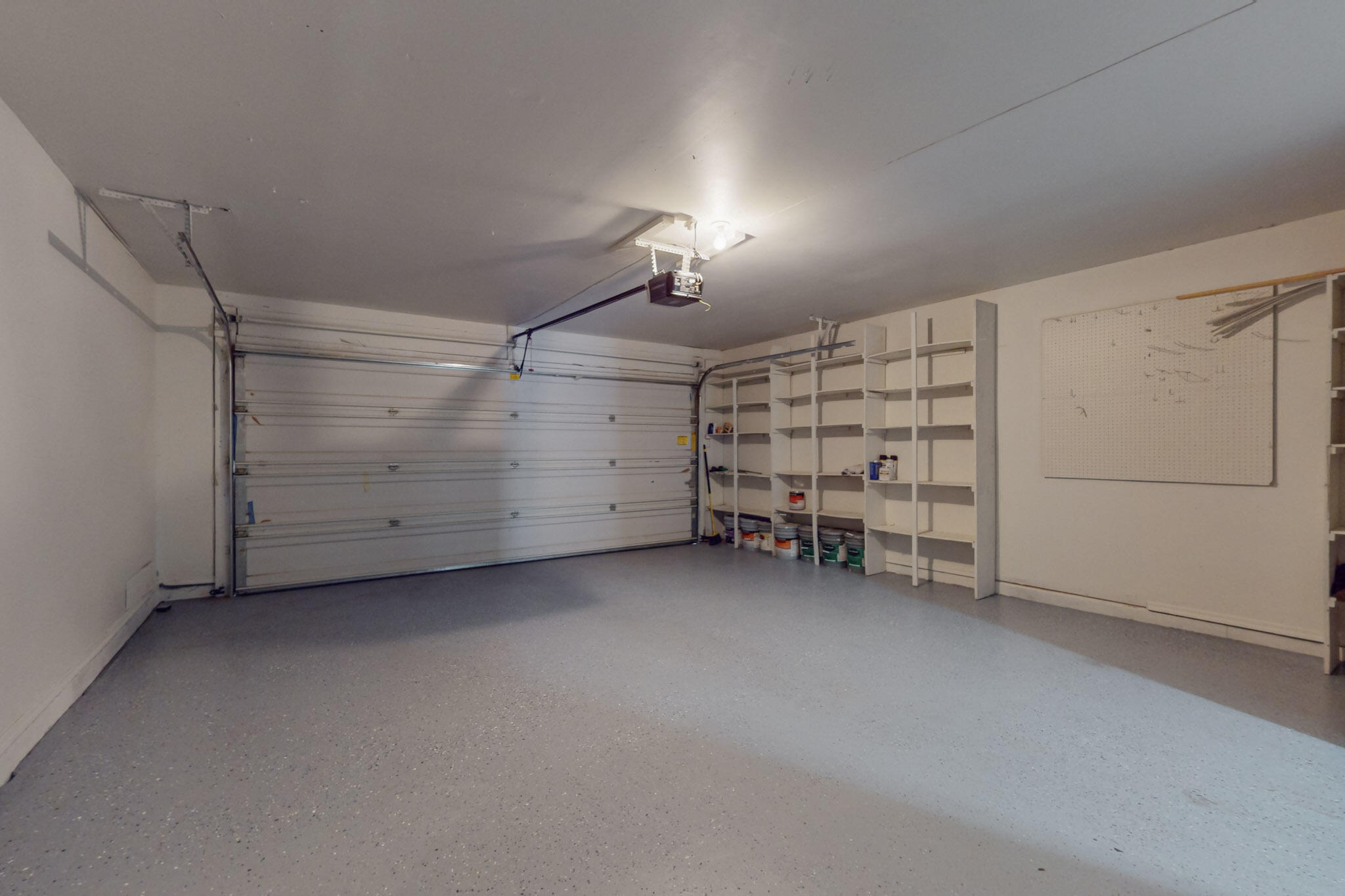 10012 Chantilly Road NW