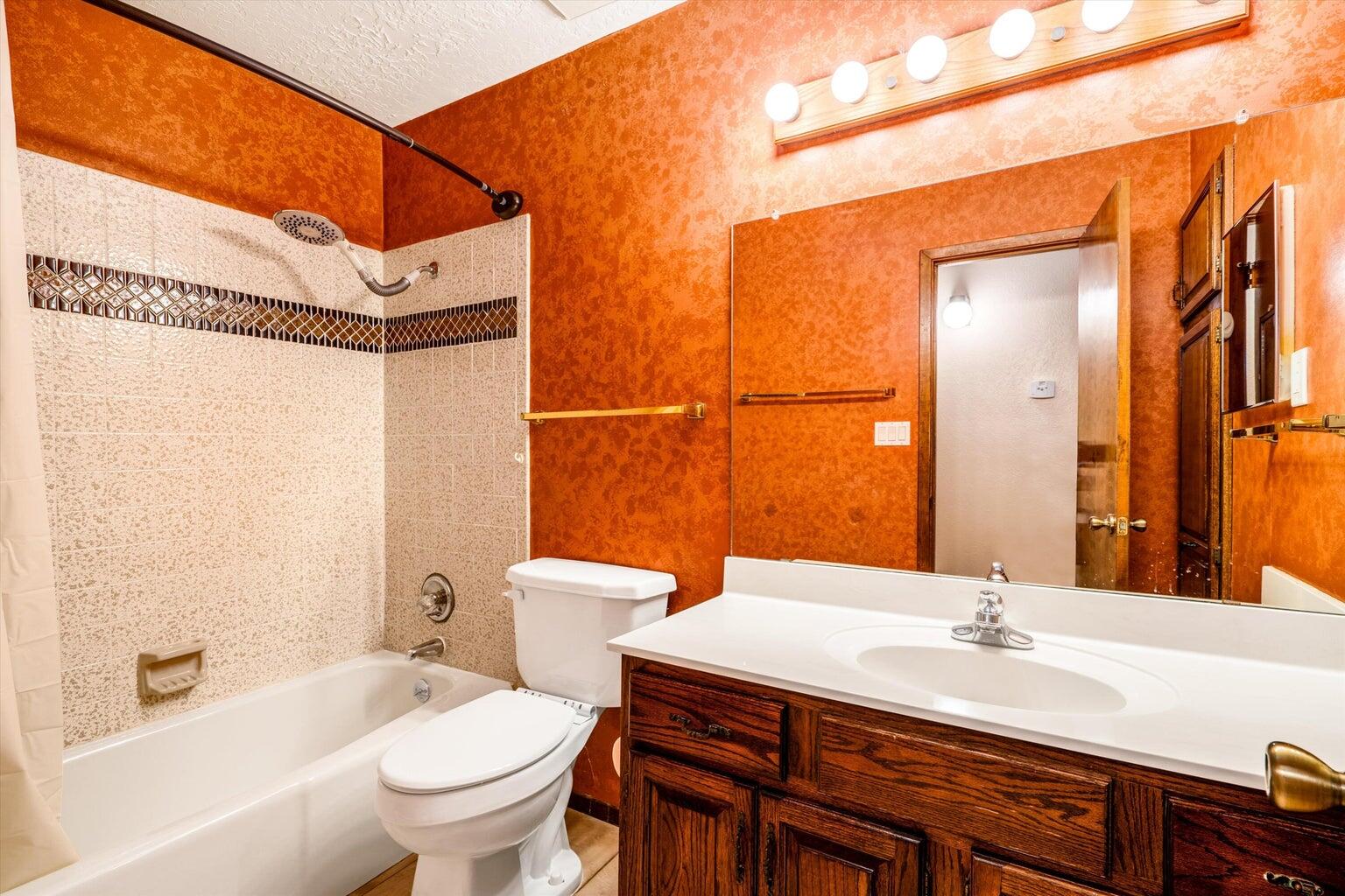 6426 Concordia Road NE