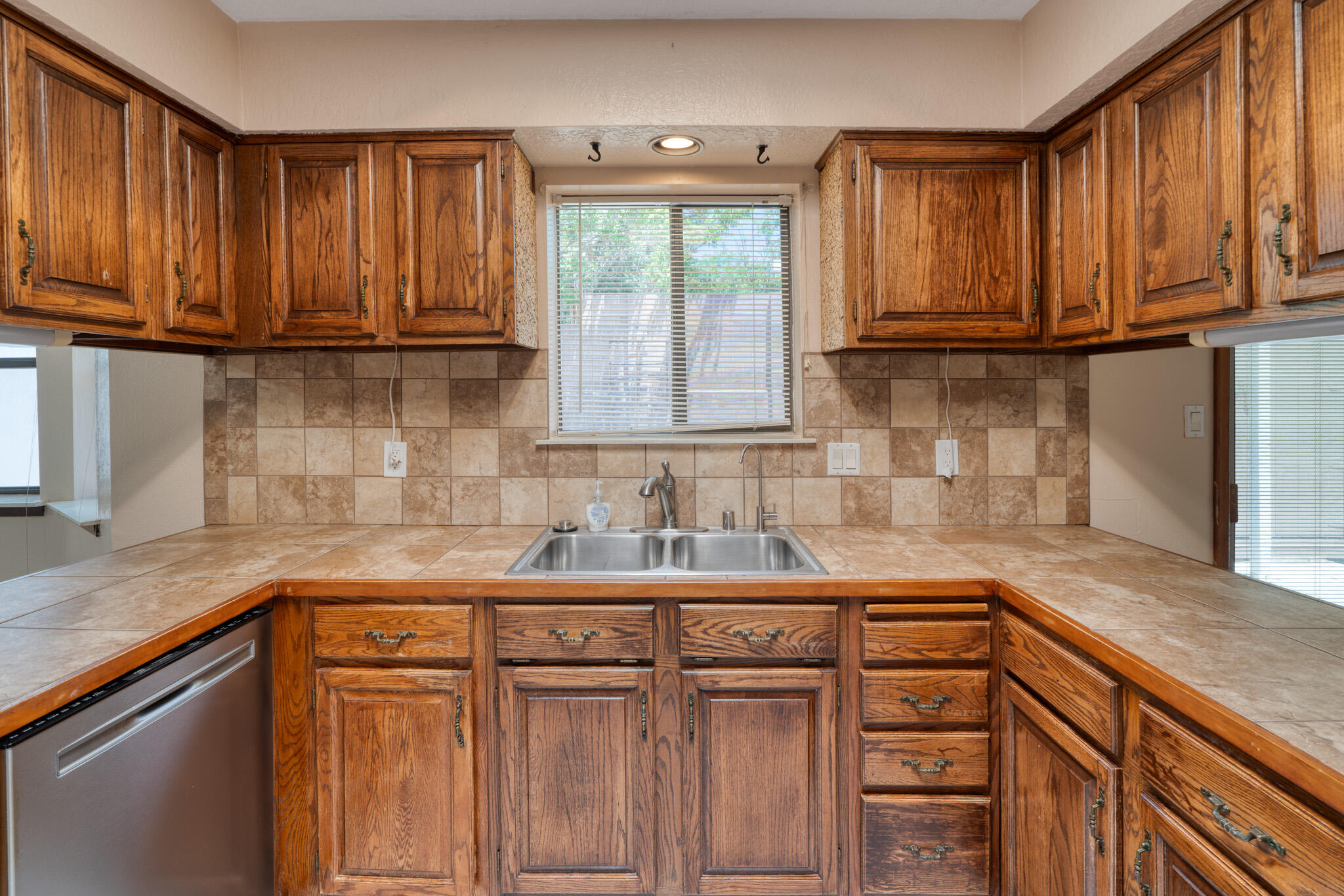 6426 Concordia Road NE