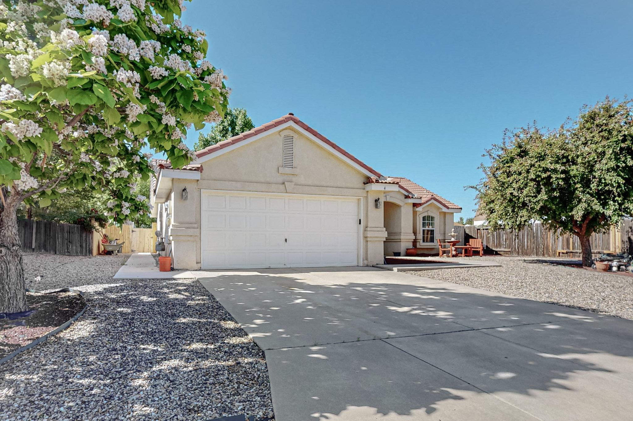 4 Willow Trace