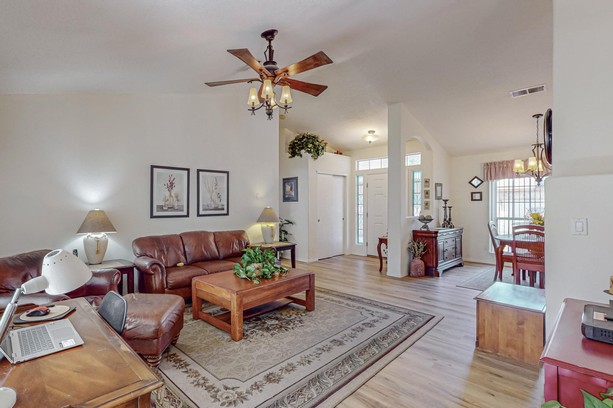 4 Willow Trace