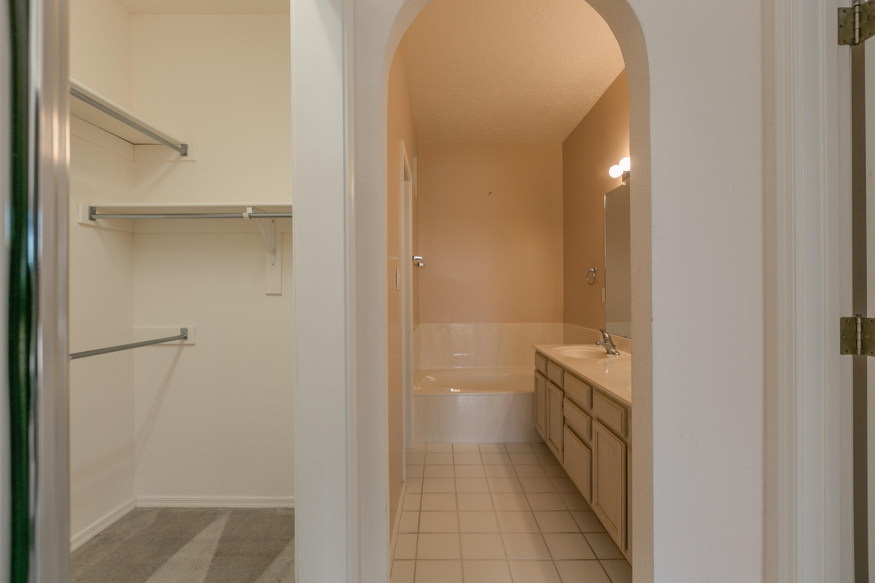 2138 Coyote Willow Avenue NE