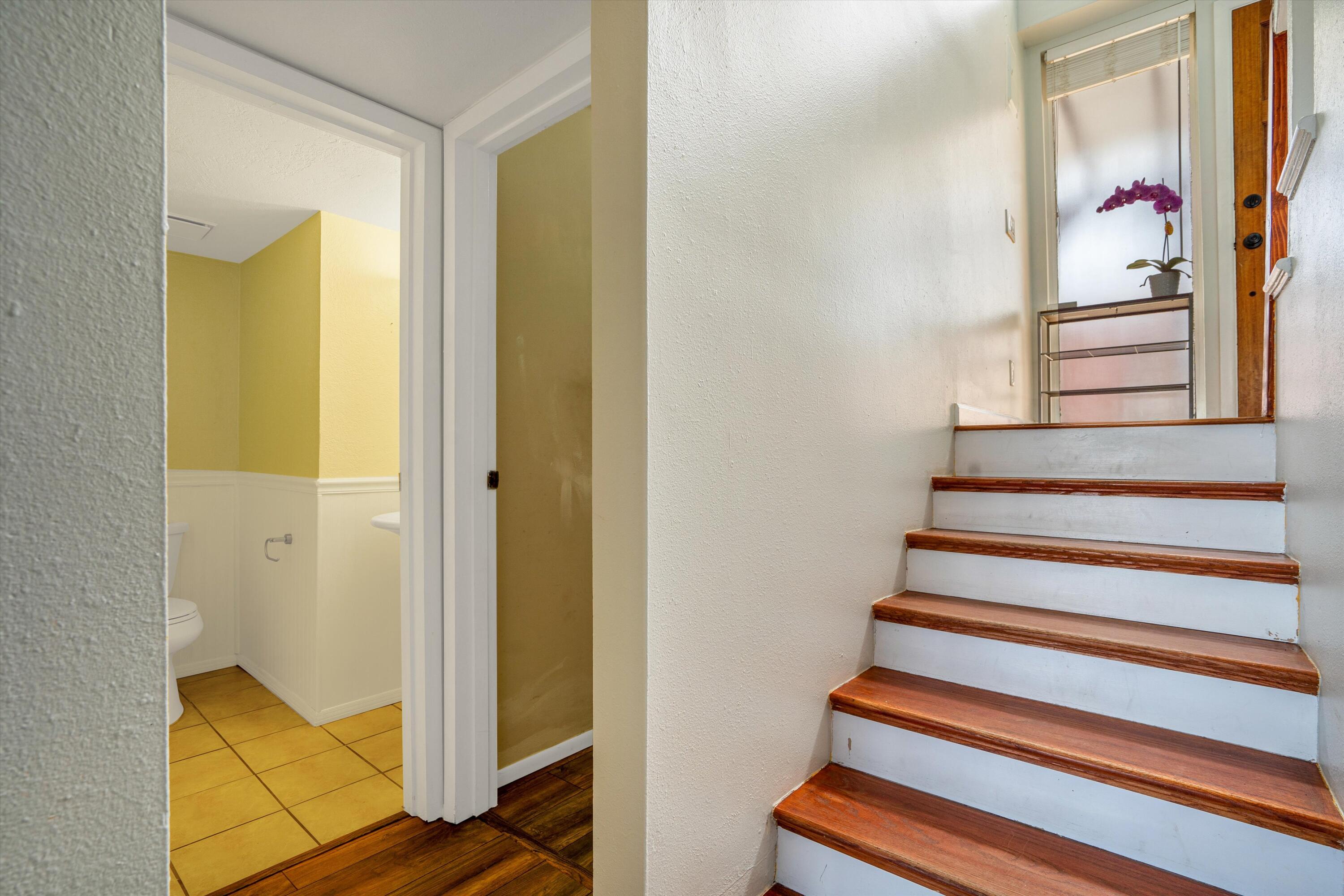 2700 Vista Grande Drive NW 18