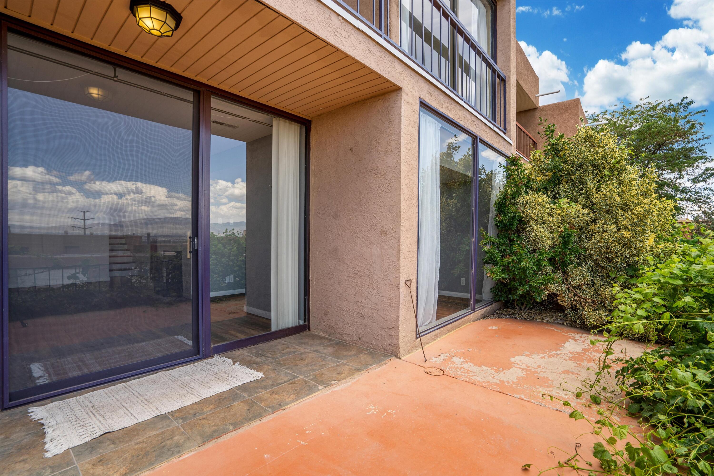 2700 Vista Grande Drive NW 18