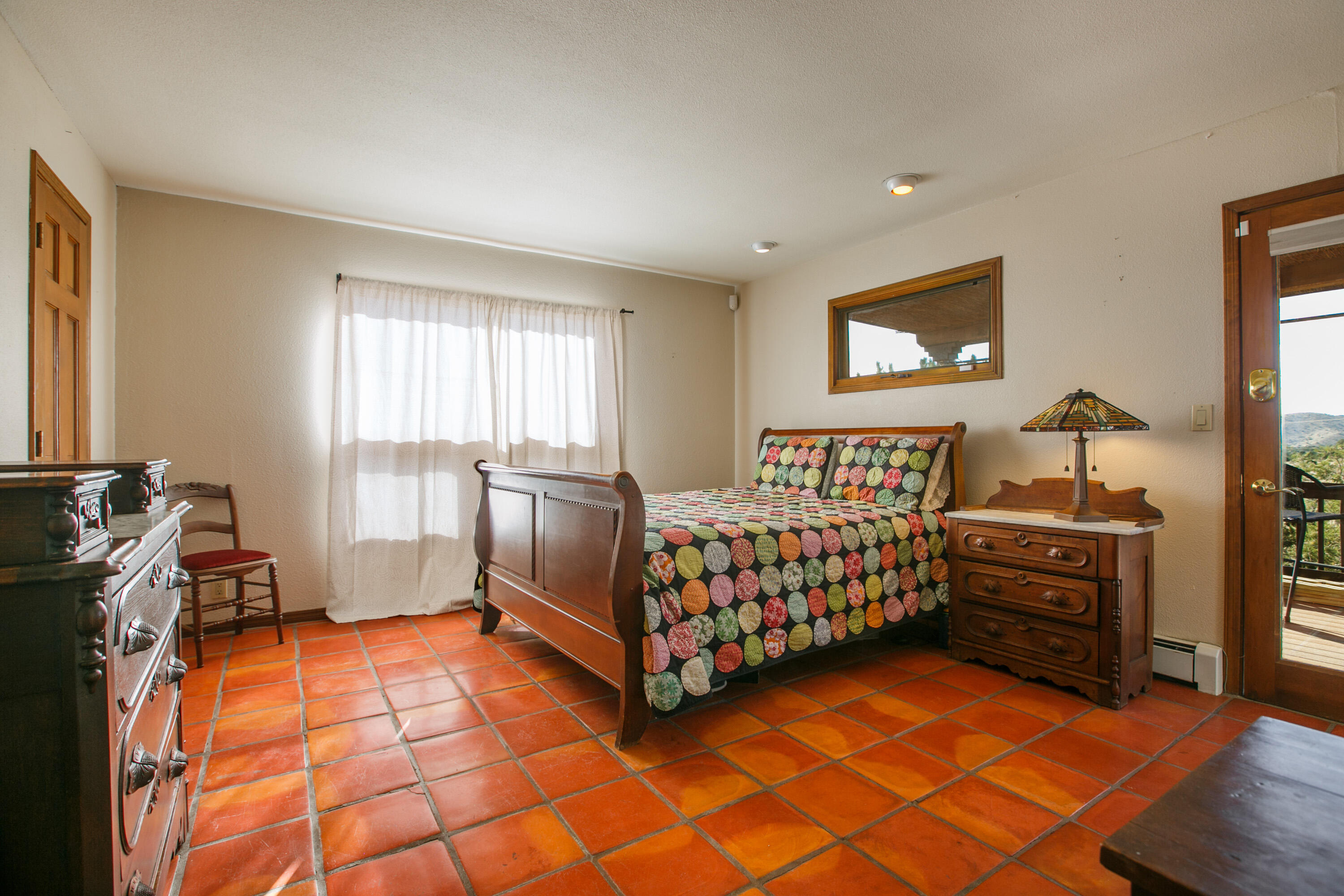 33 Cedar Hill Place NE