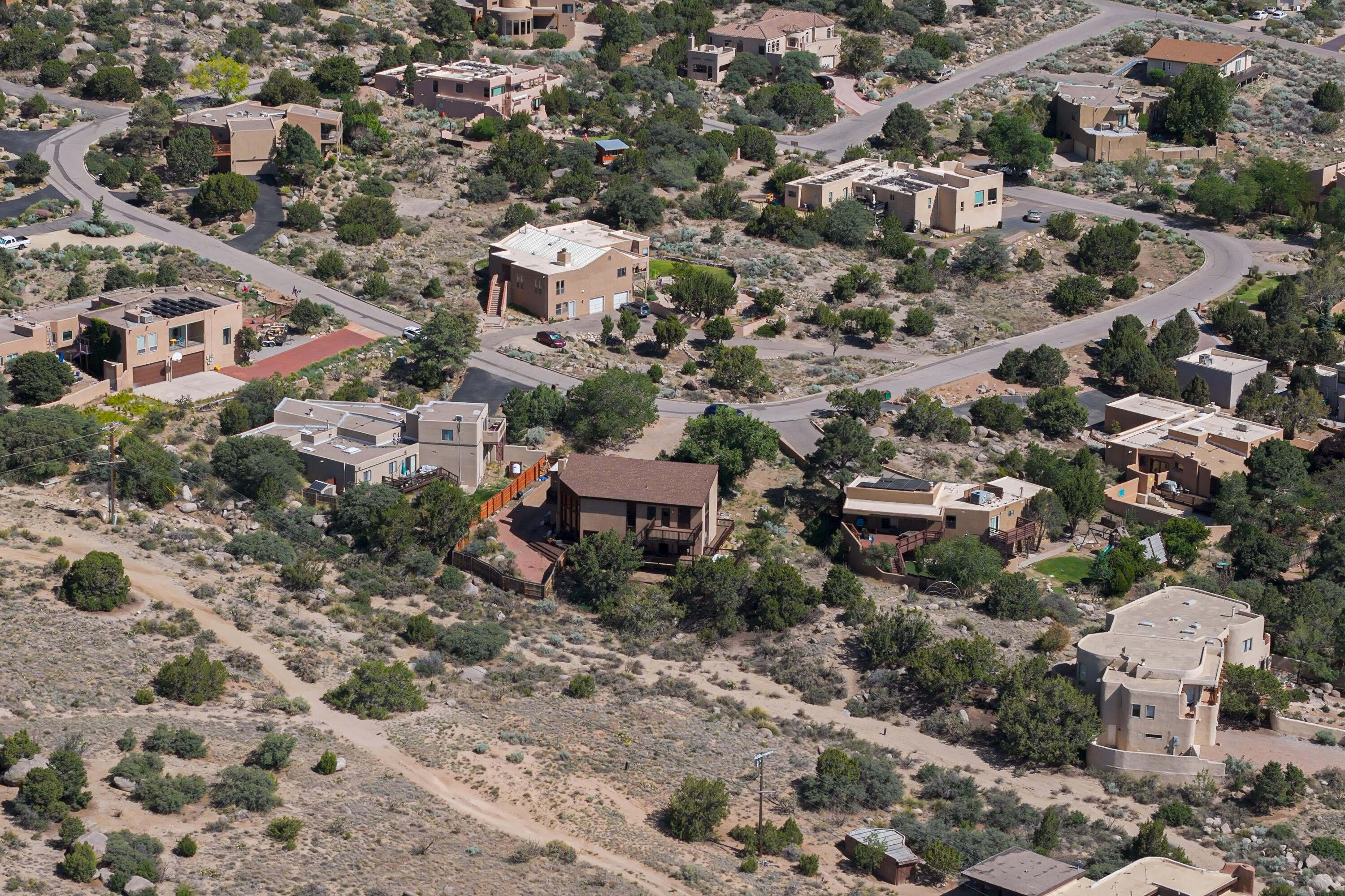 33 Cedar Hill Place NE