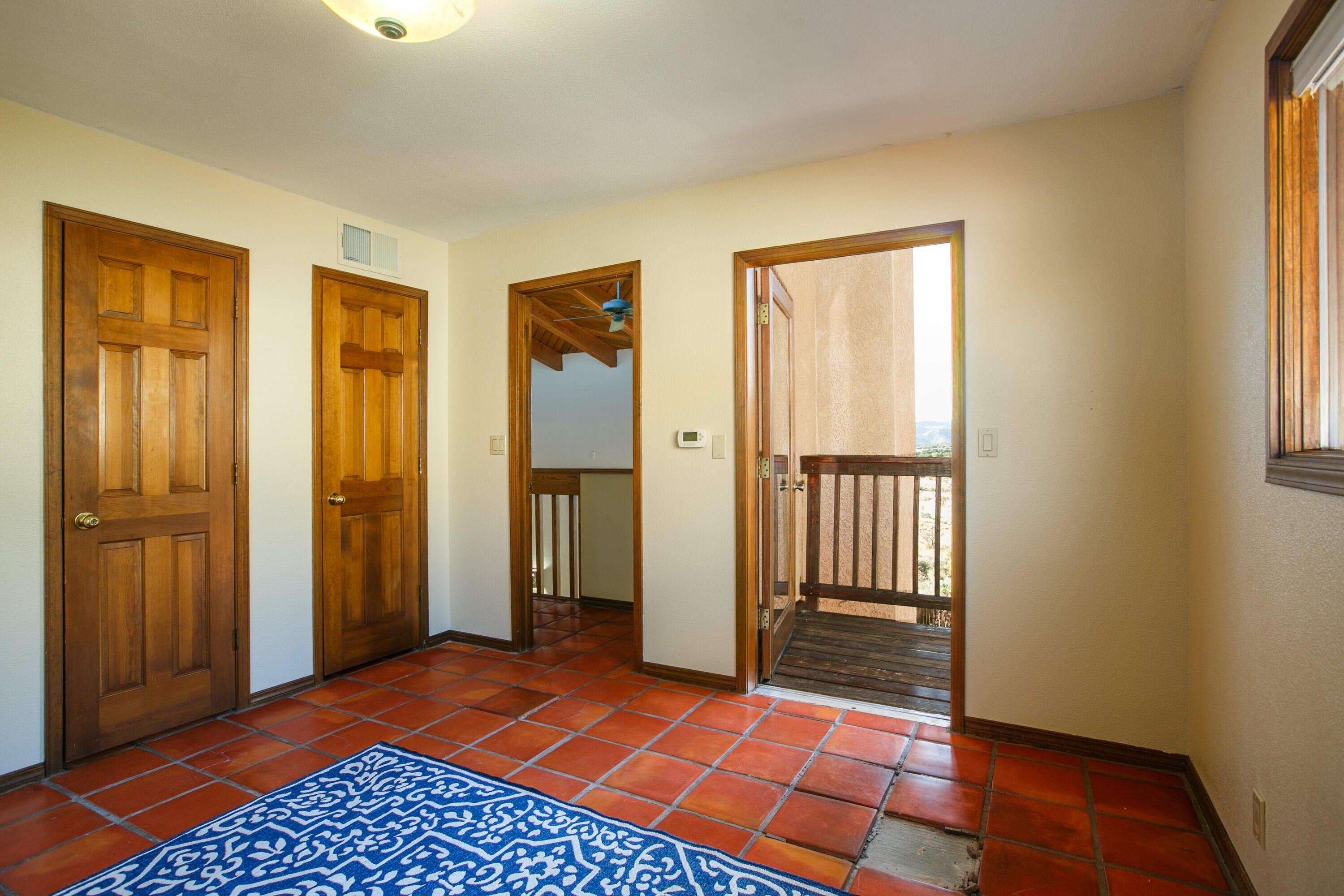 33 Cedar Hill Place NE