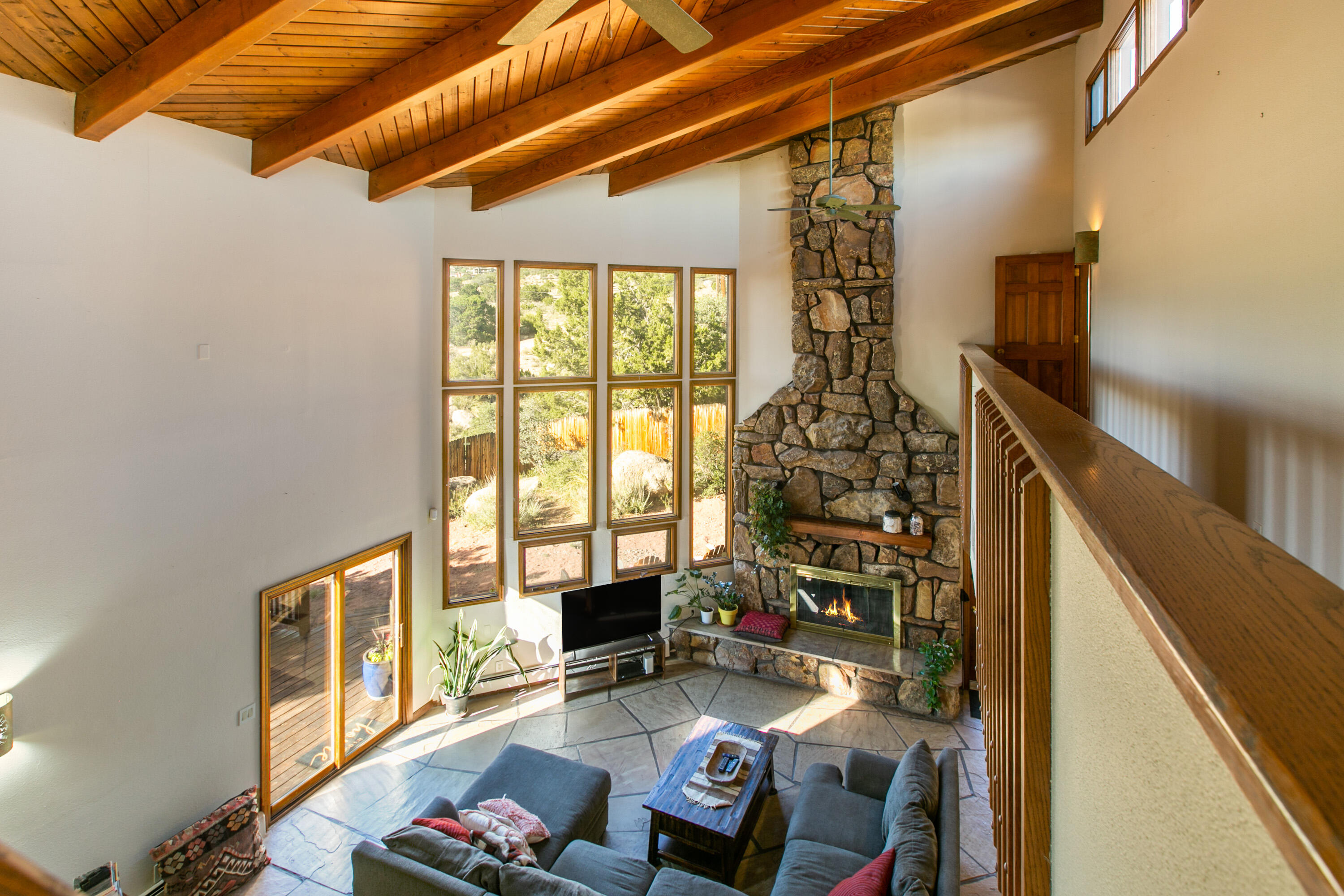 33 Cedar Hill Place NE