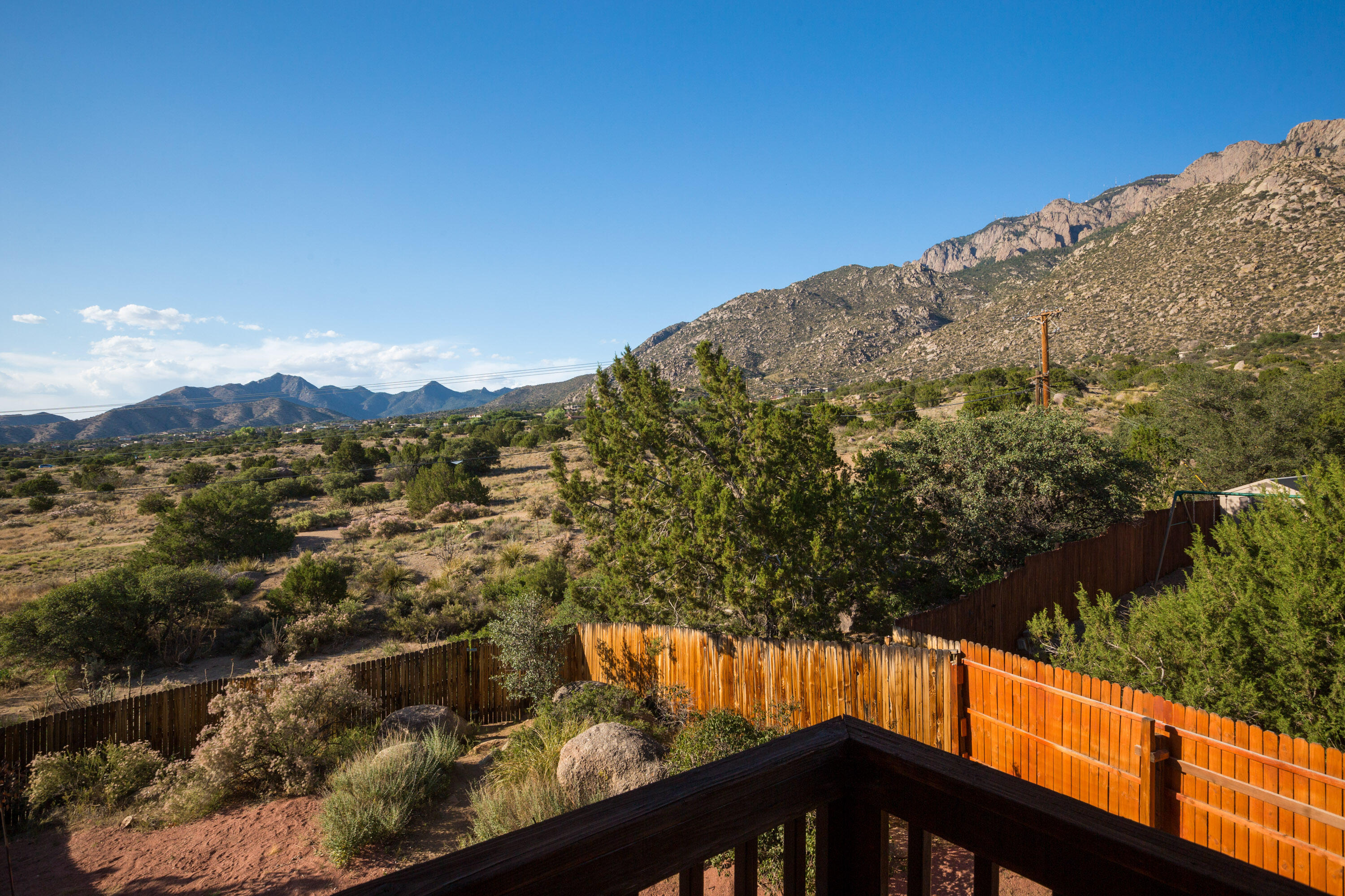 33 Cedar Hill Place NE