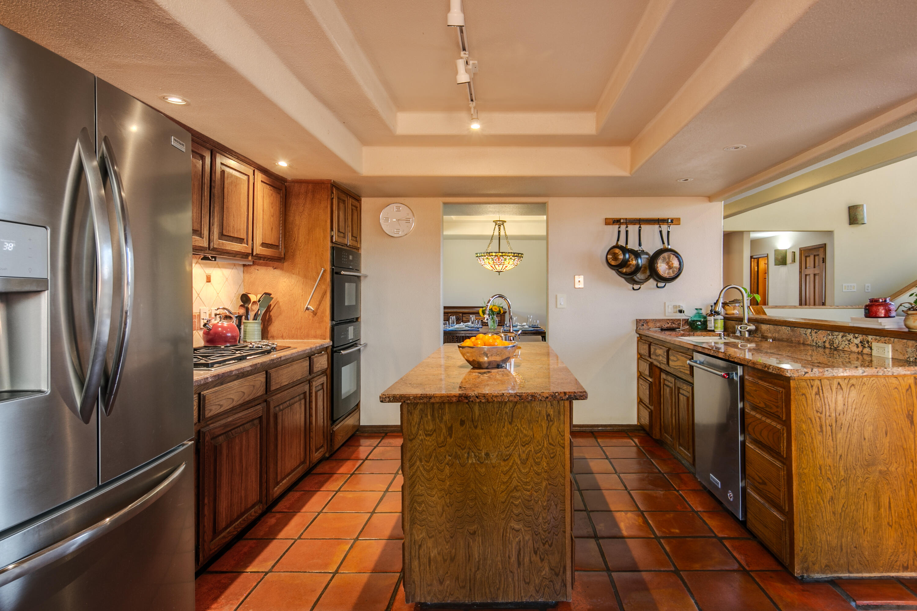 33 Cedar Hill Place NE