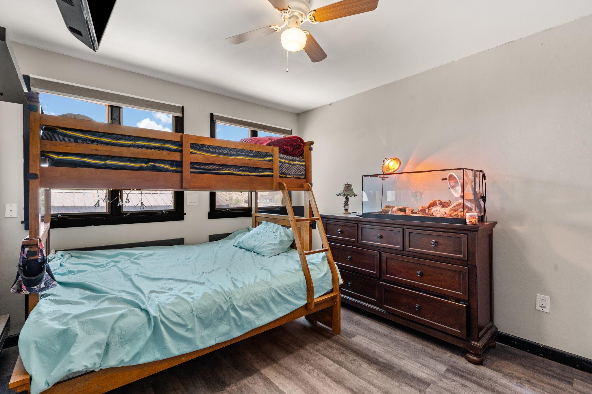 1785 Galicia Court NE