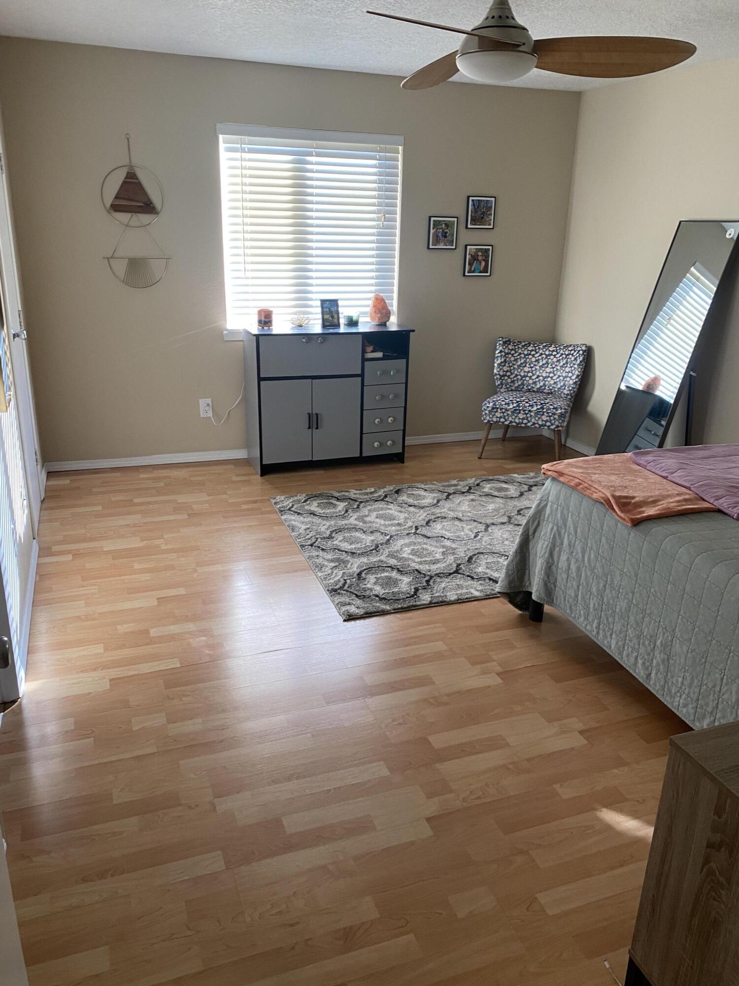 13254 Candelaria Road NE