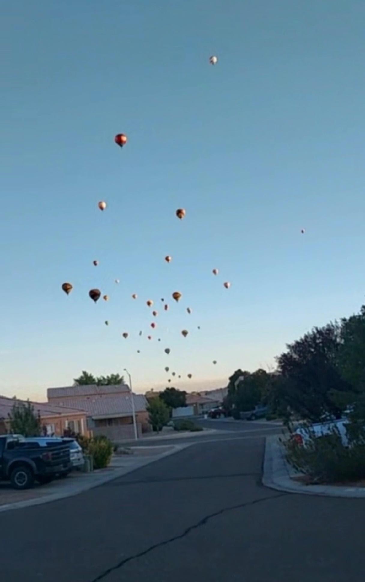 7200 Villa Tulipan NE