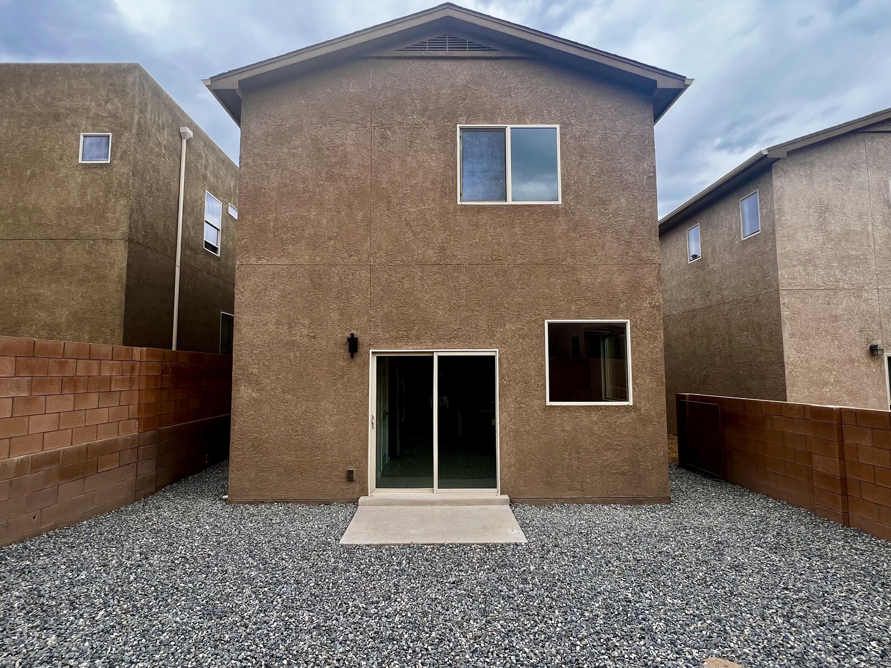 10632 Megafauna Road SW