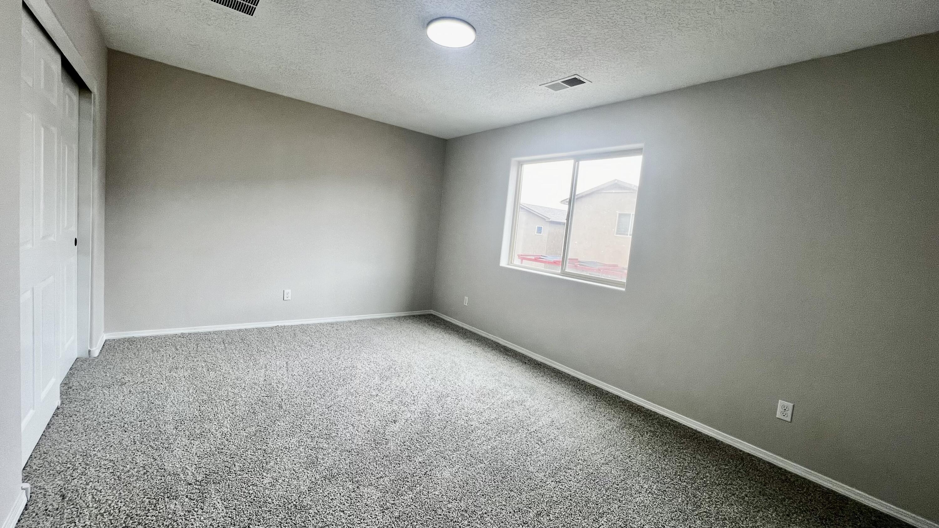 10632 Megafauna Road SW