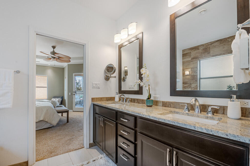 12909 Chitalpa Place NE