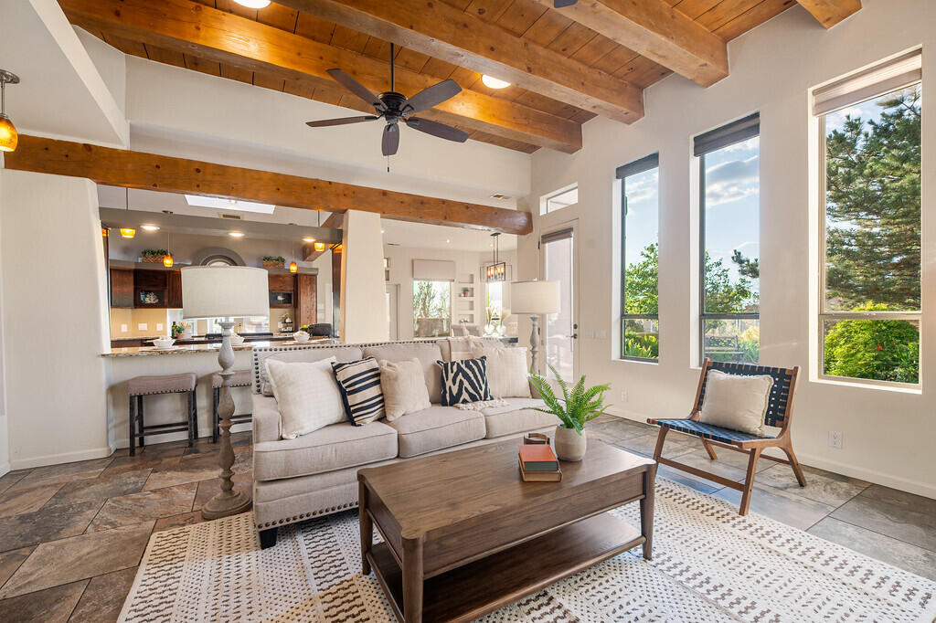 12909 Chitalpa Place NE