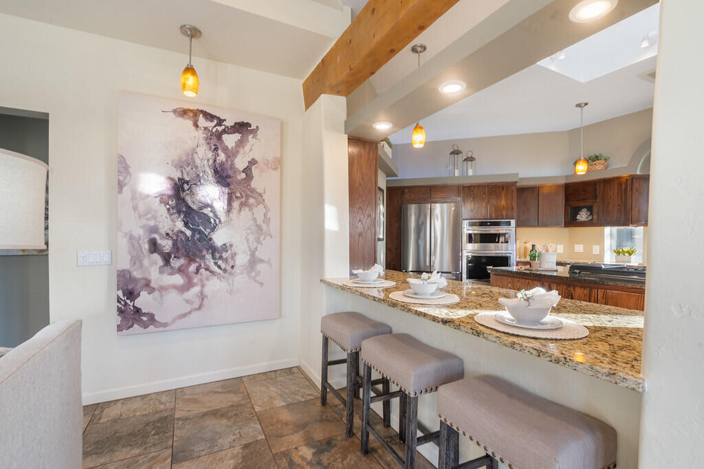 12909 Chitalpa Place NE