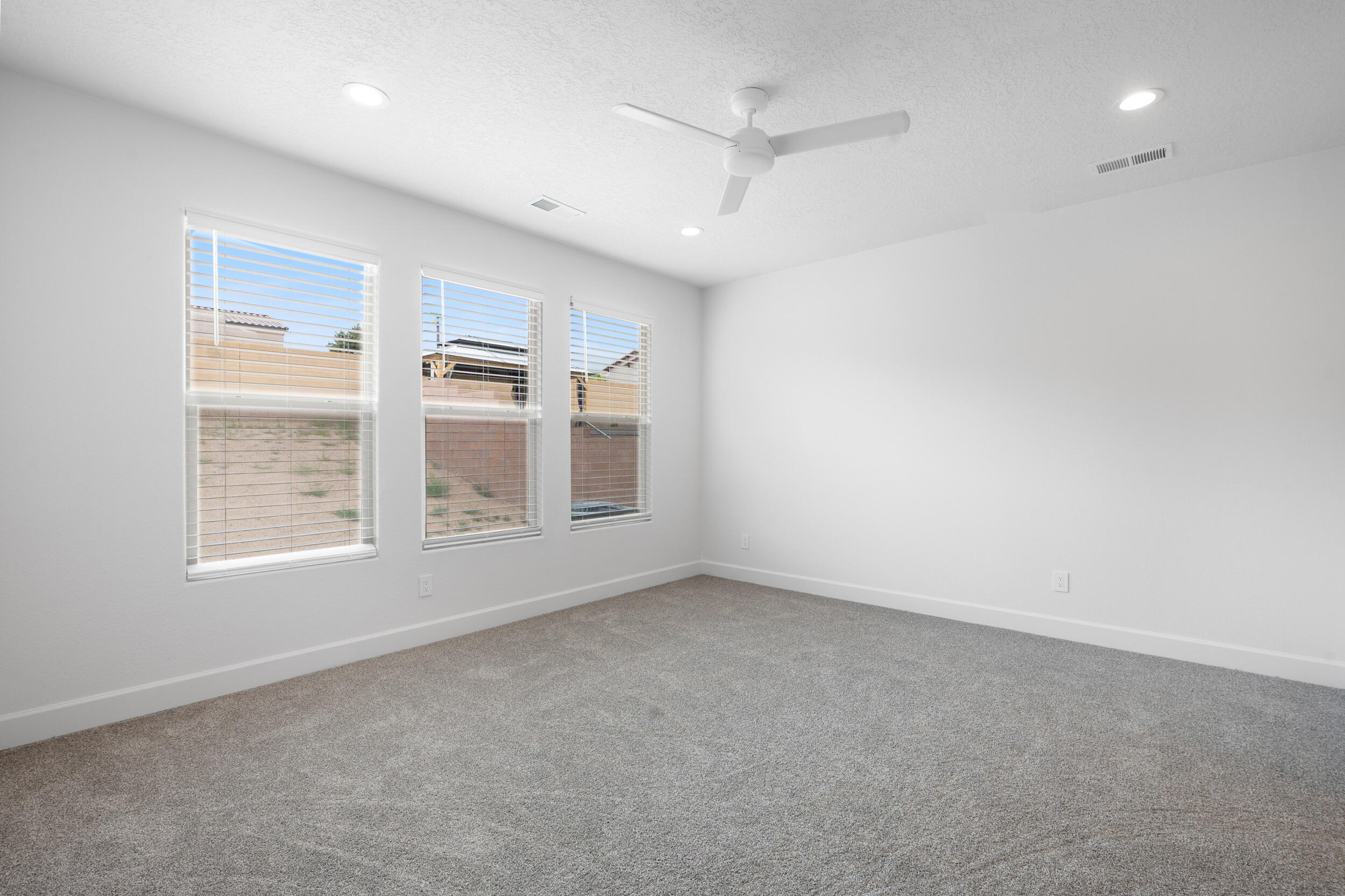 9818 Desert Lark Place NE