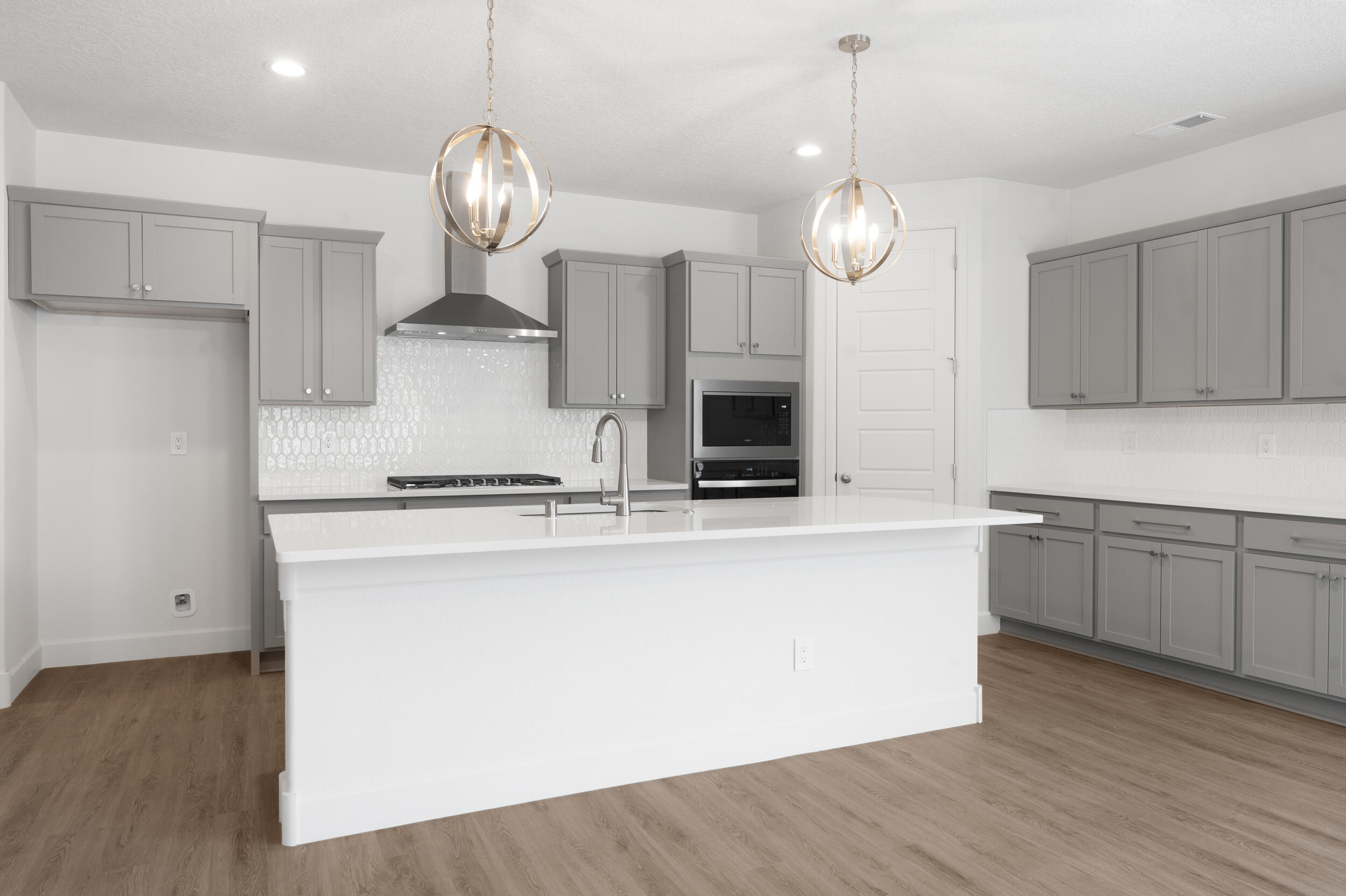 9818 Desert Lark Place NE