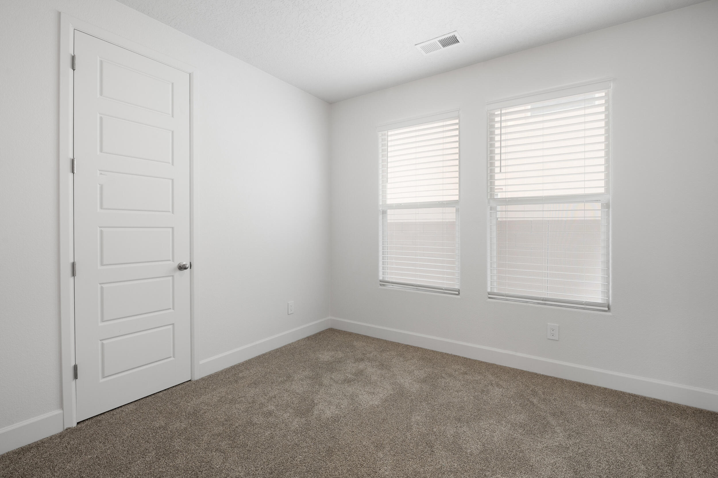 9818 Desert Lark Place NE