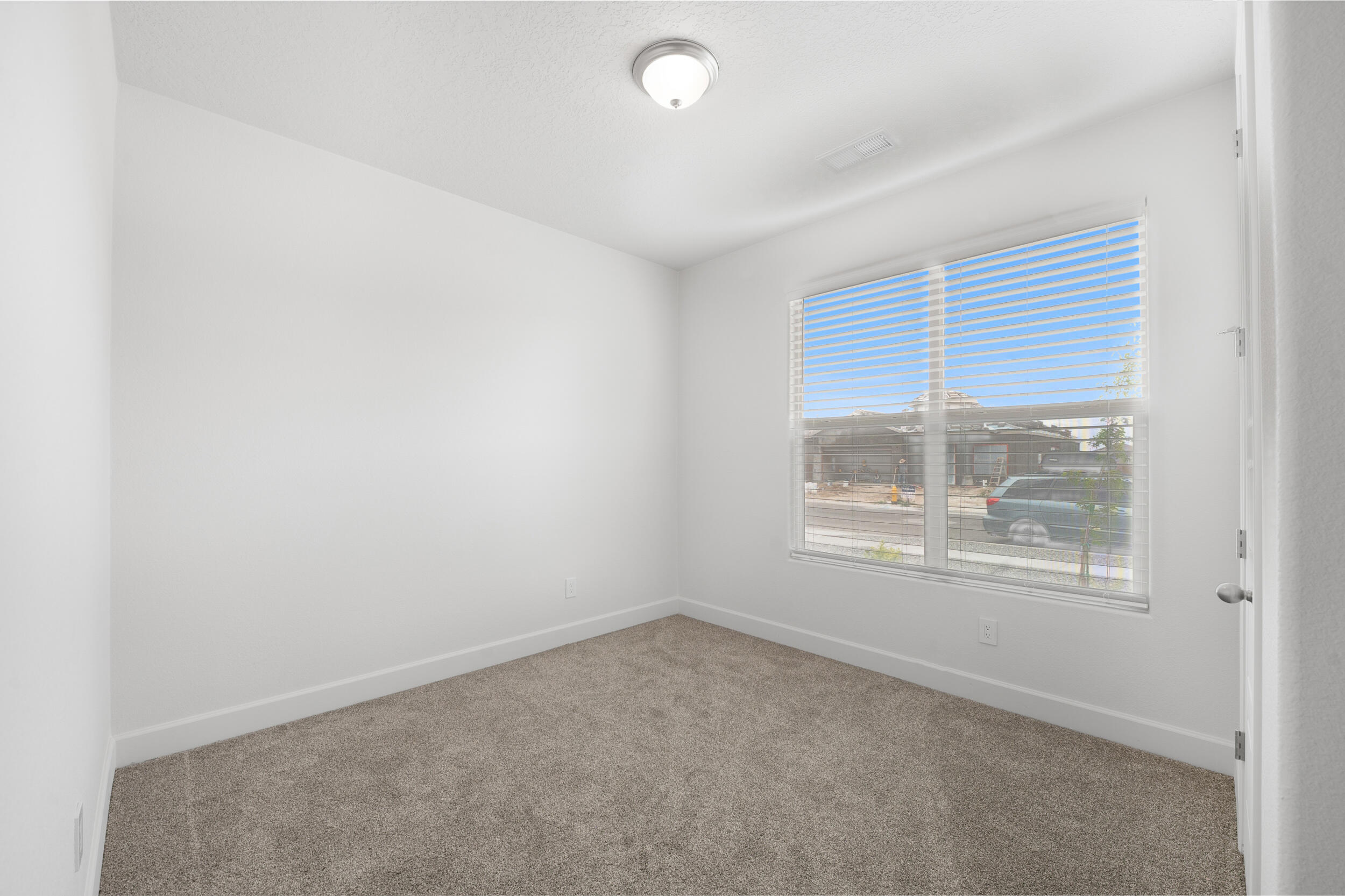 9818 Desert Lark Place NE