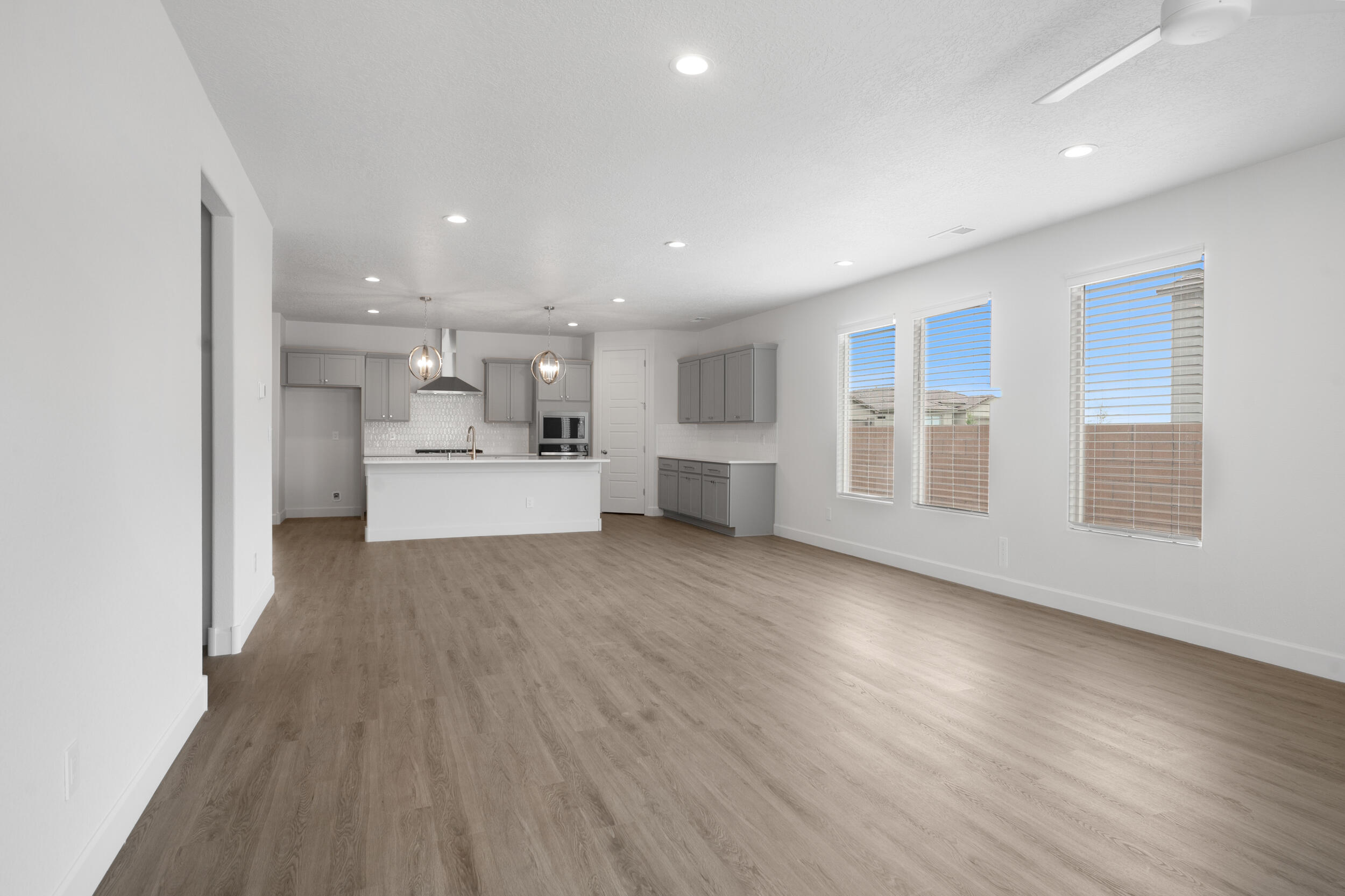 9818 Desert Lark Place NE