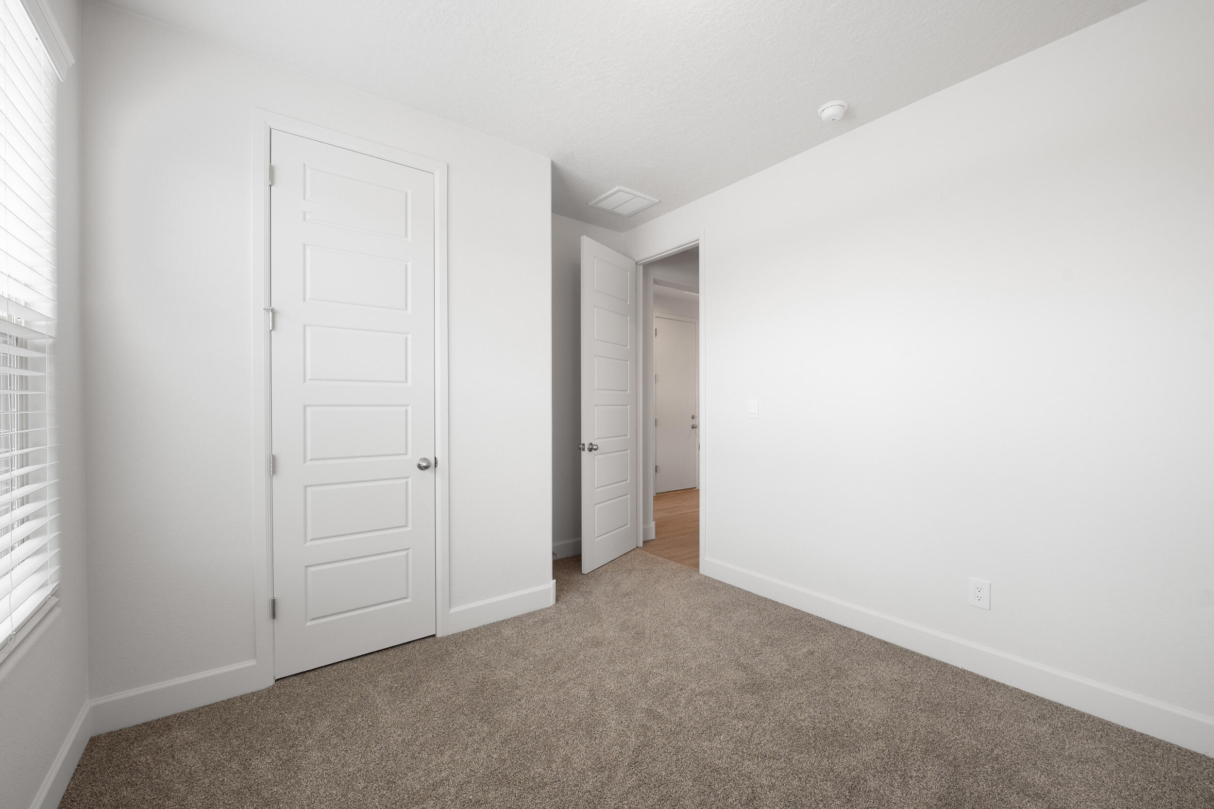 9818 Desert Lark Place NE