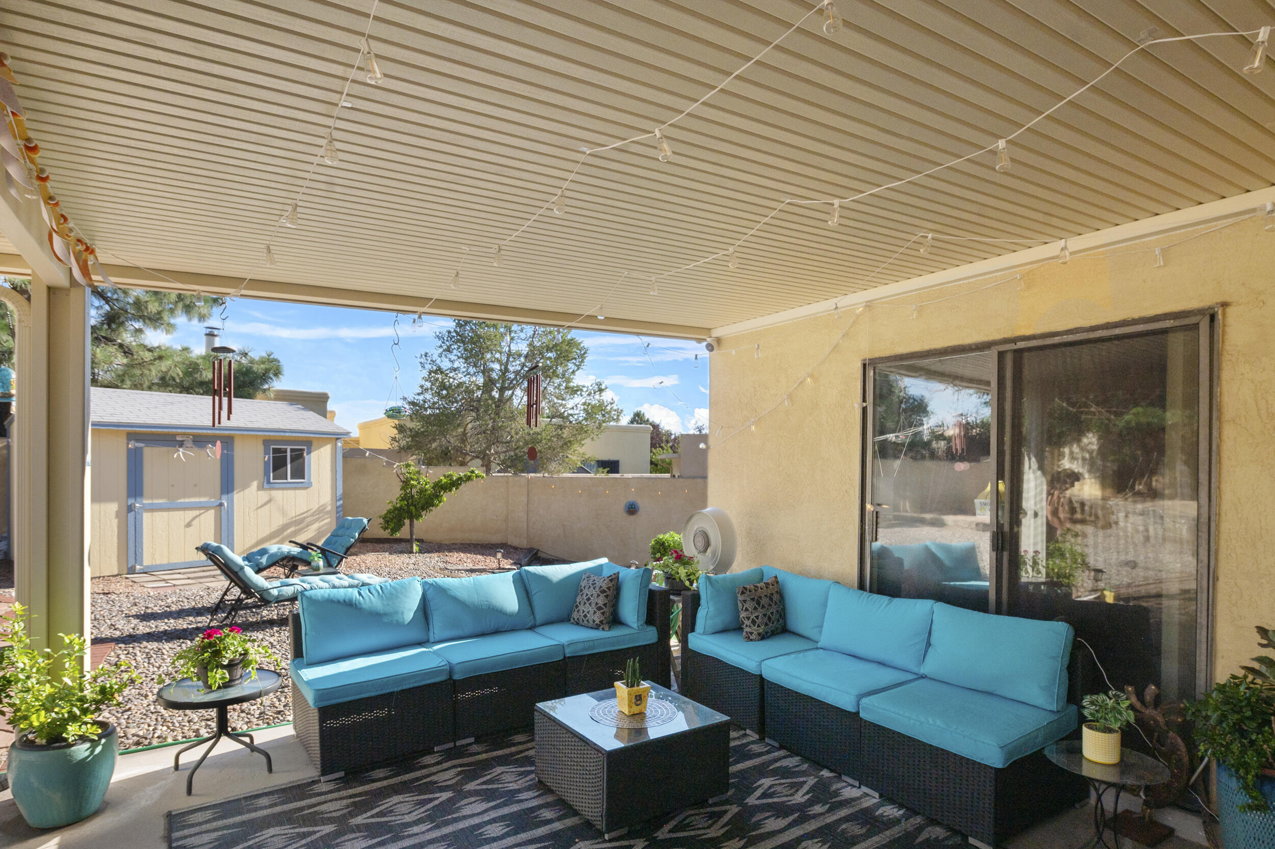 1942 Chandelle Loop NE