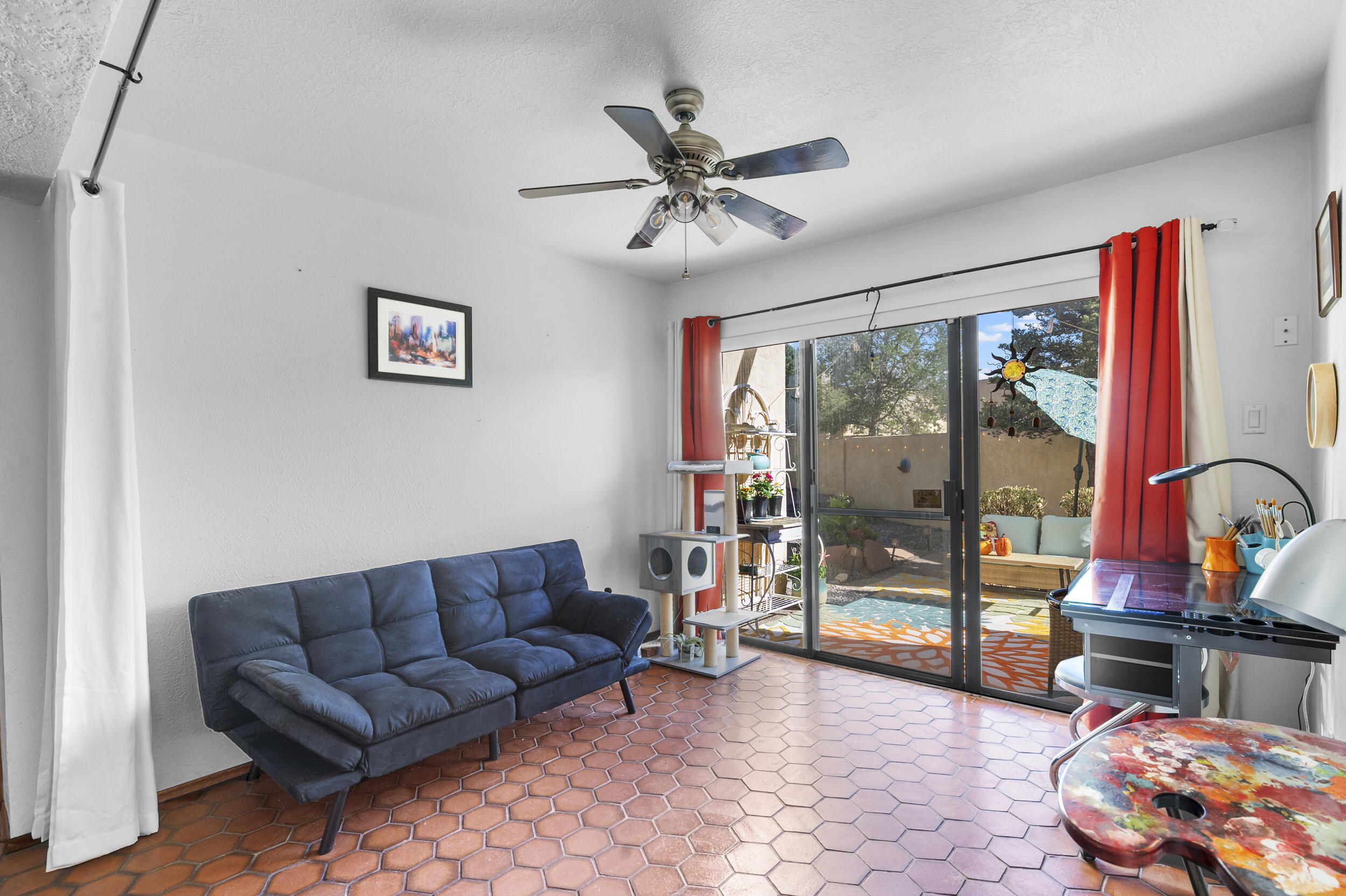 1942 Chandelle Loop NE