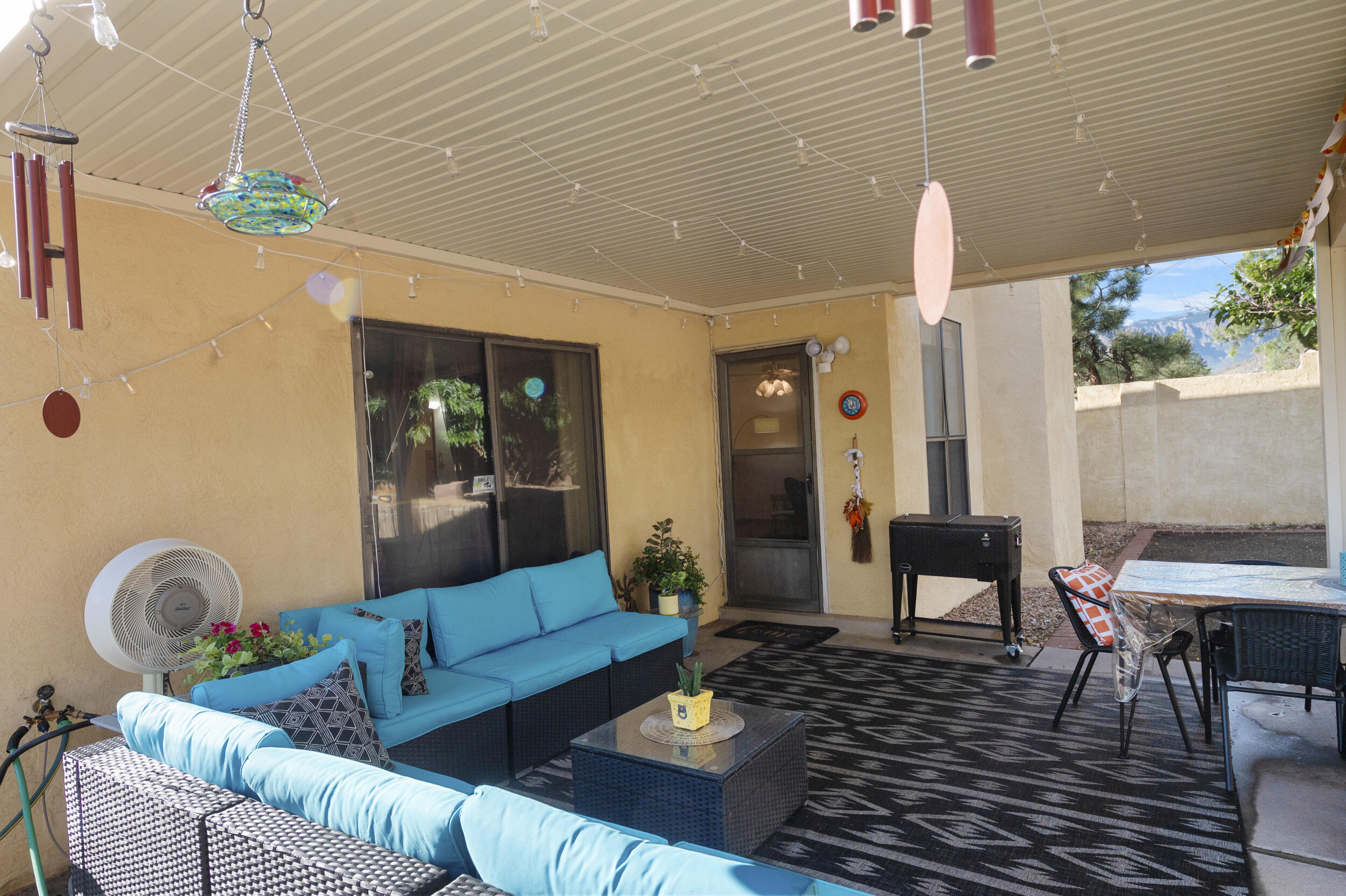 1942 Chandelle Loop NE
