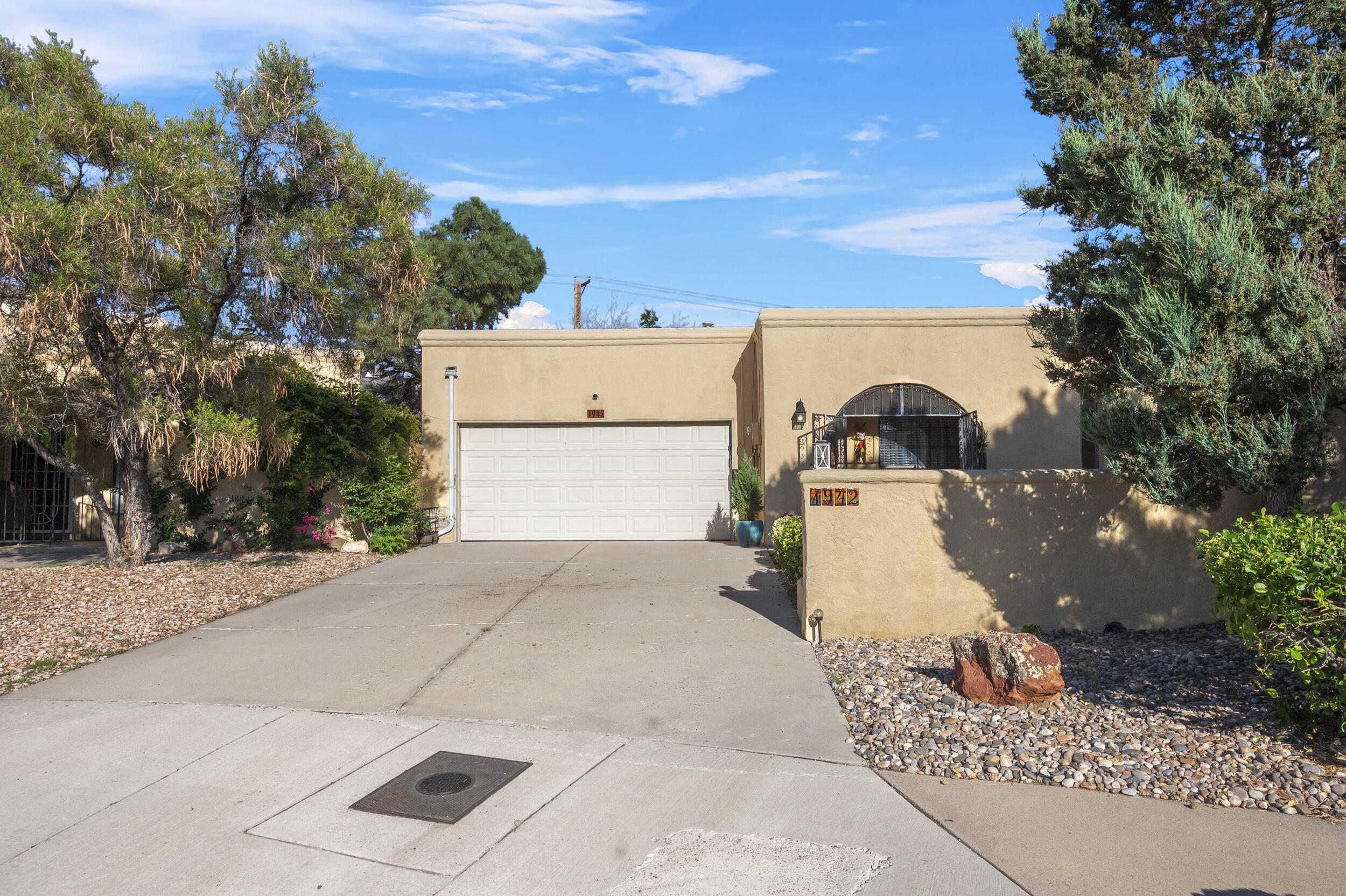 1942 Chandelle Loop NE