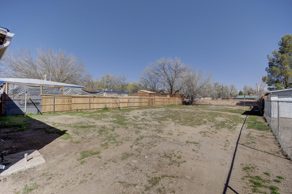 1219 Cerro Vista Road SW