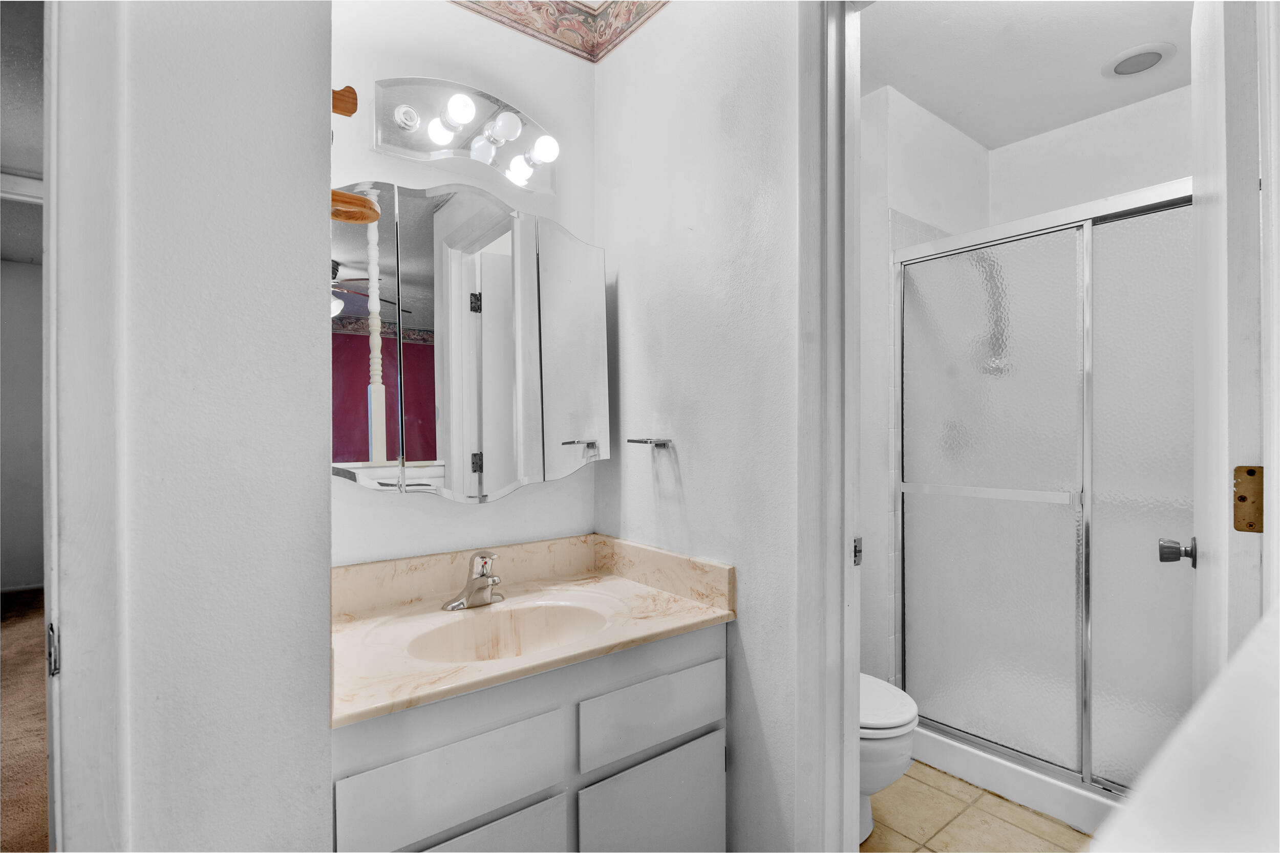 1637 Arcadian Trail NW