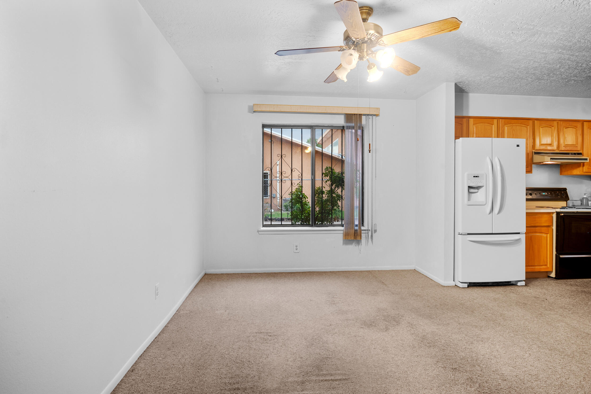 1637 Arcadian Trail NW