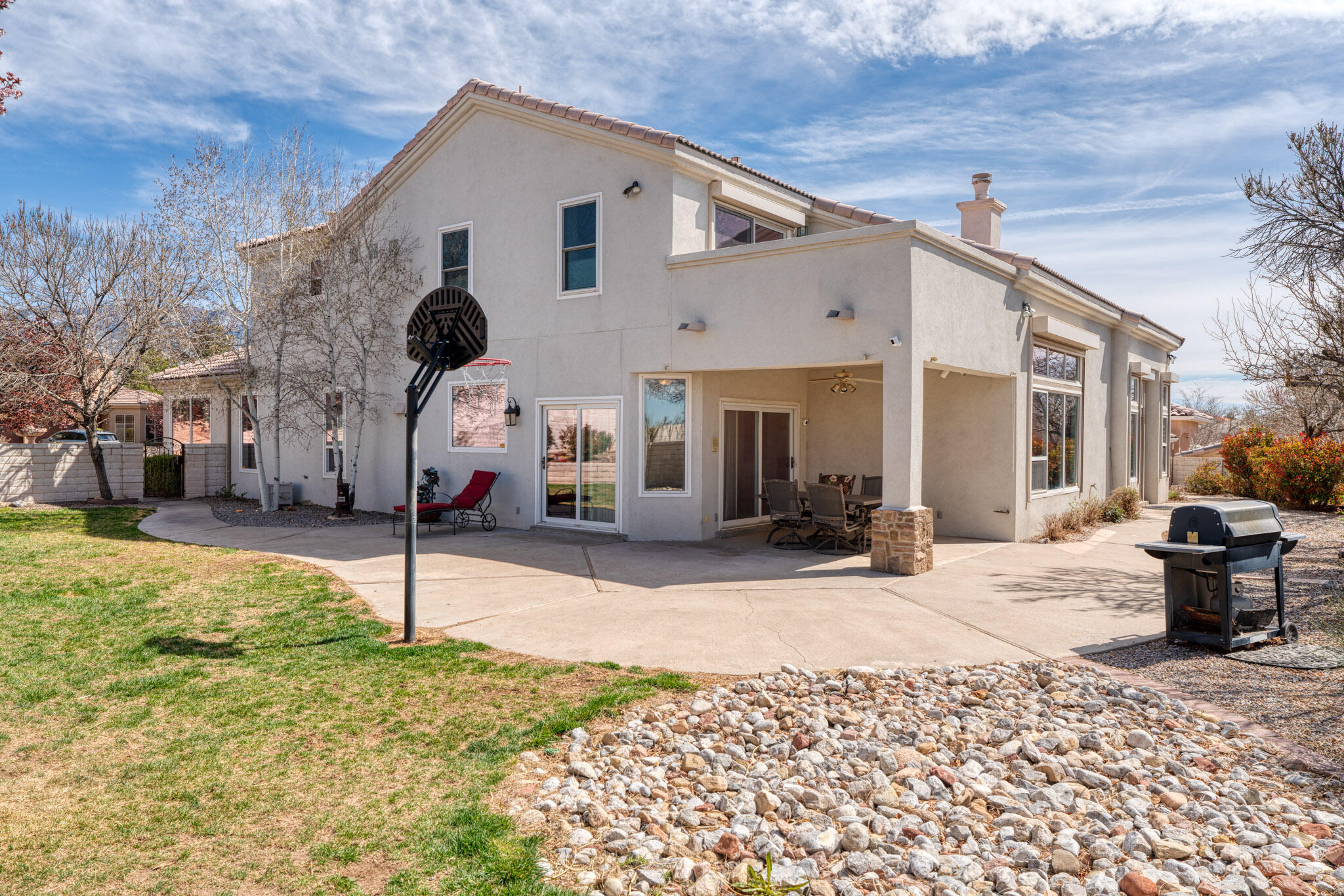 7029 Moon Glow Court NE