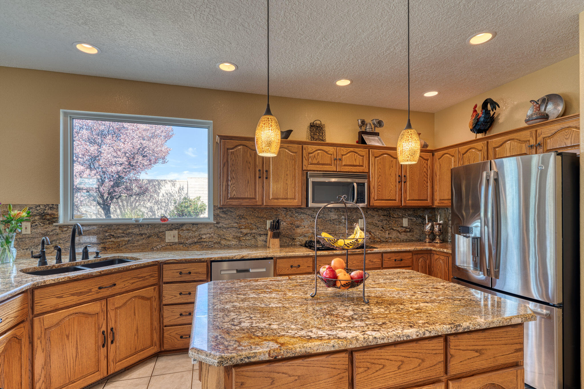 7029 Moon Glow Court NE