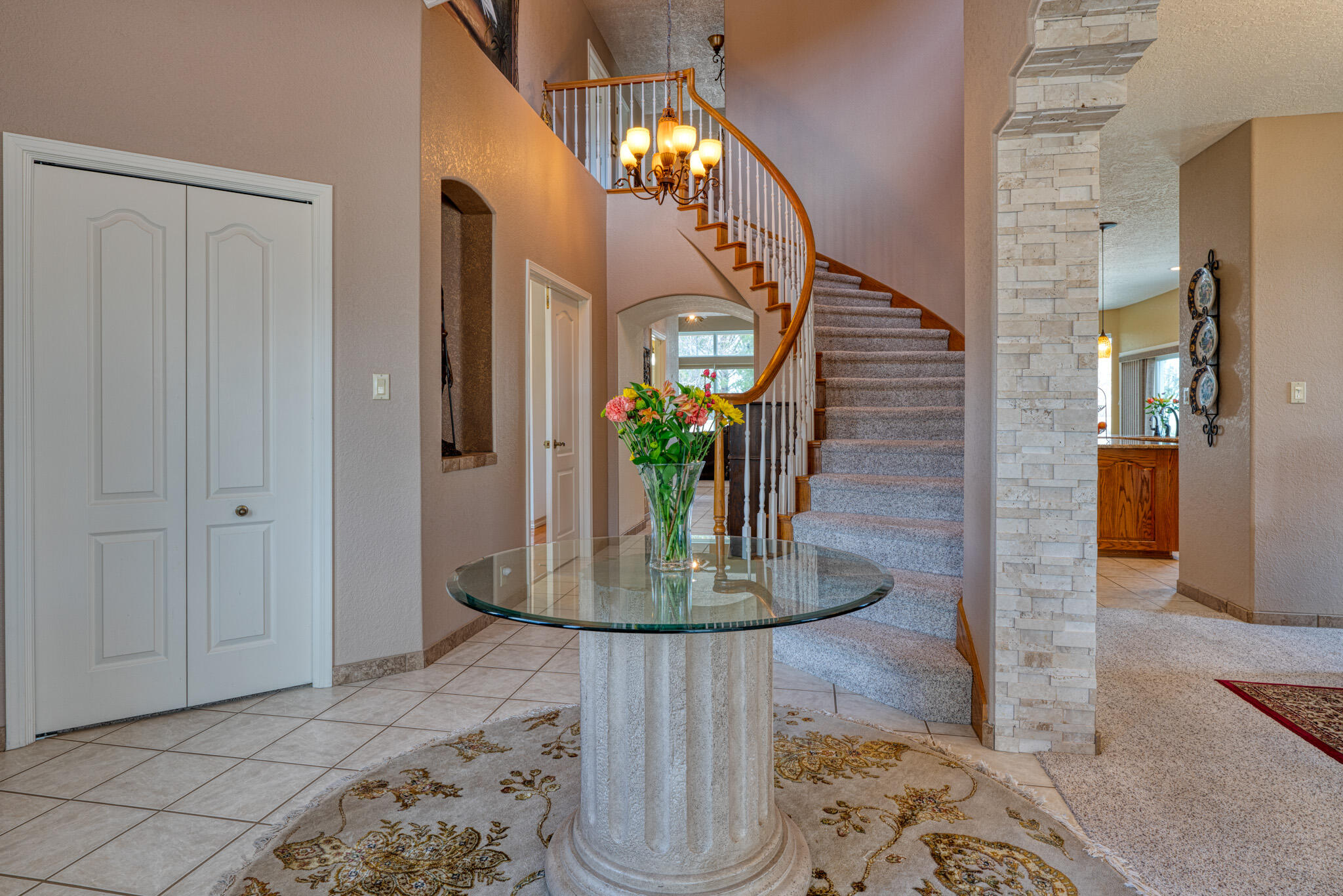 7029 Moon Glow Court NE