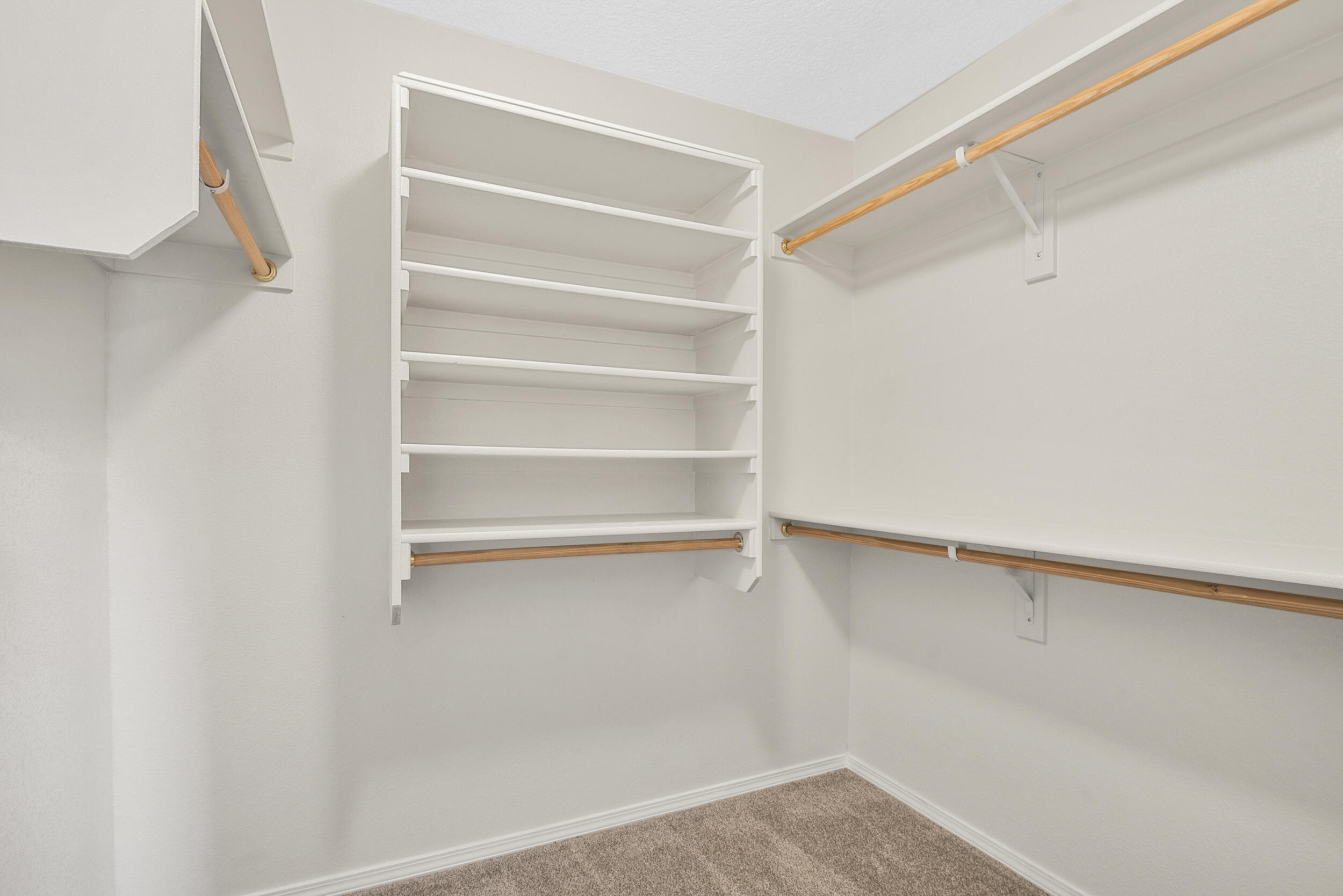 2463 Corvara Drive SE