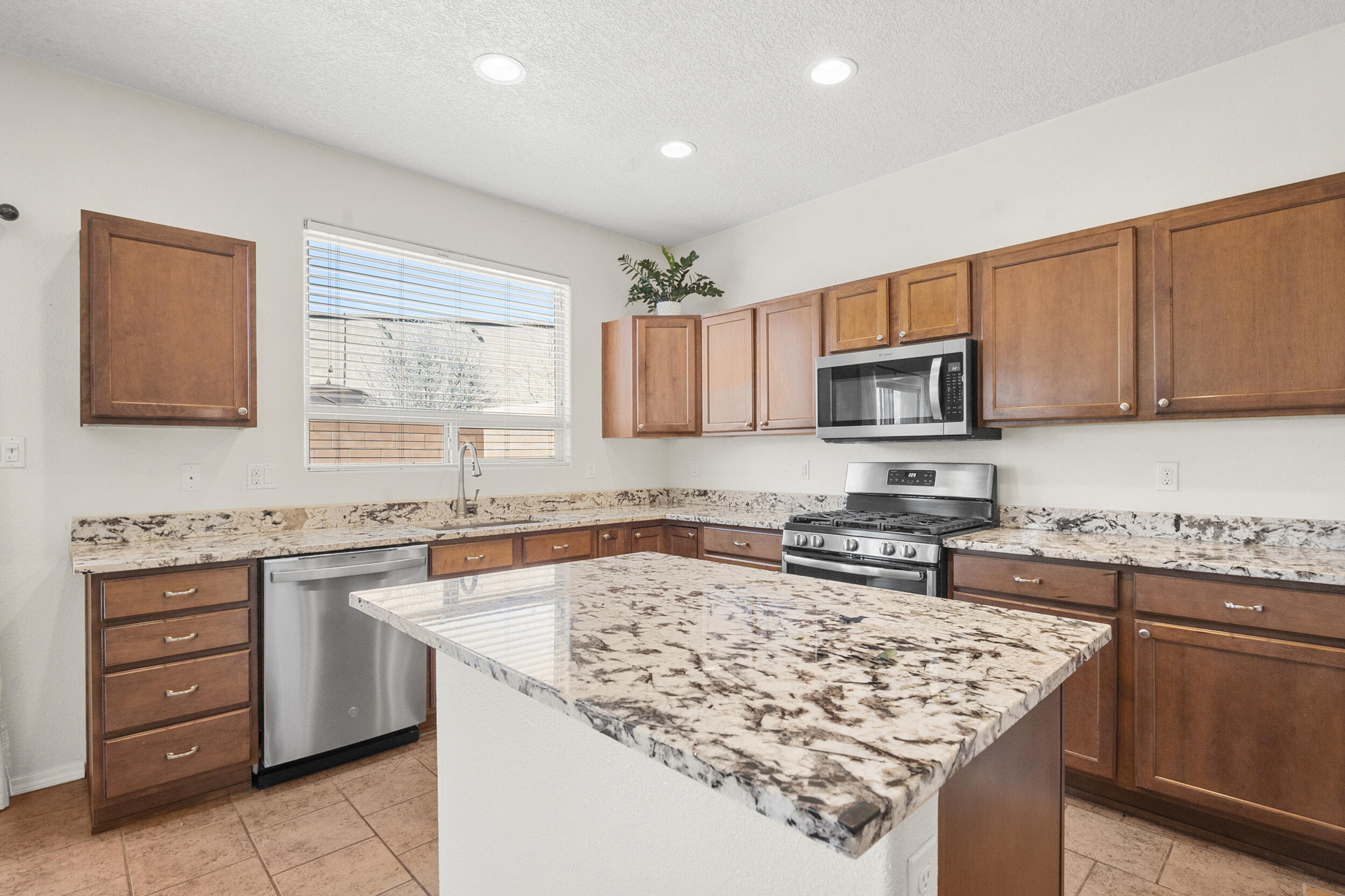 2463 Corvara Drive SE