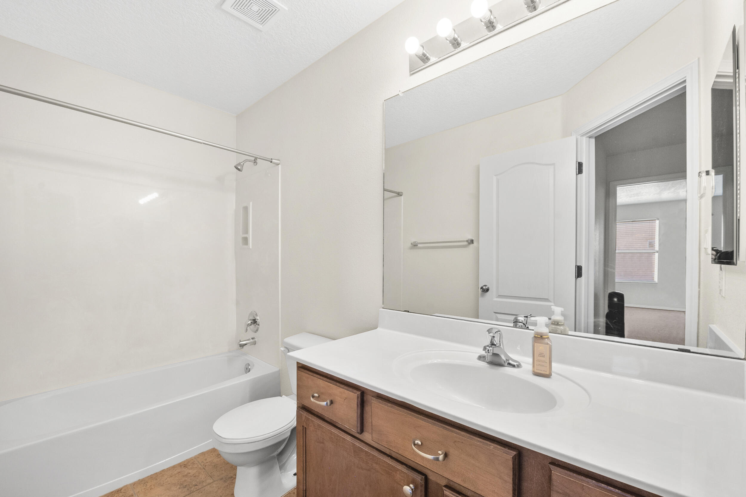 2463 Corvara Drive SE