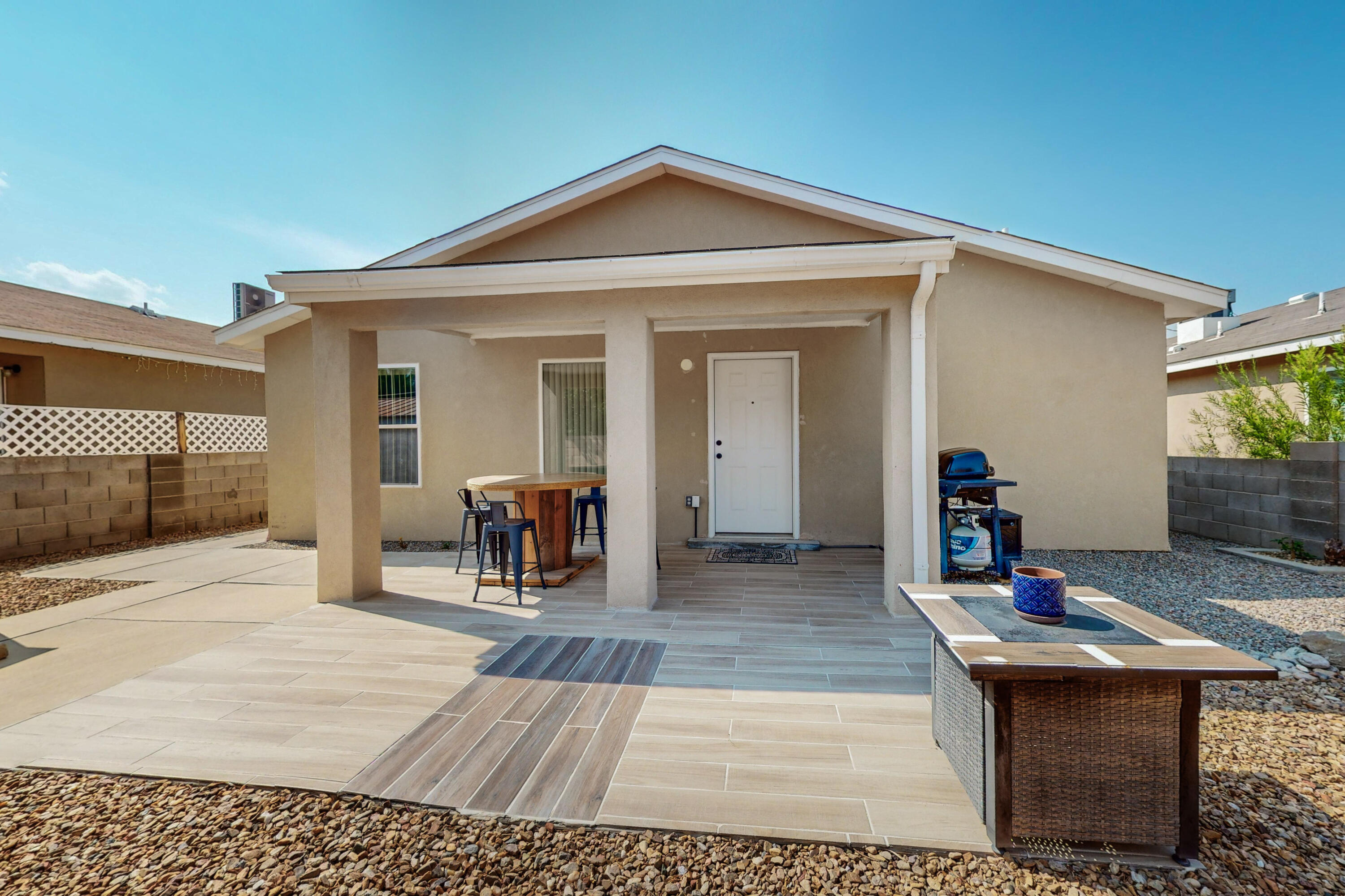 3760 Rancher Loop NE