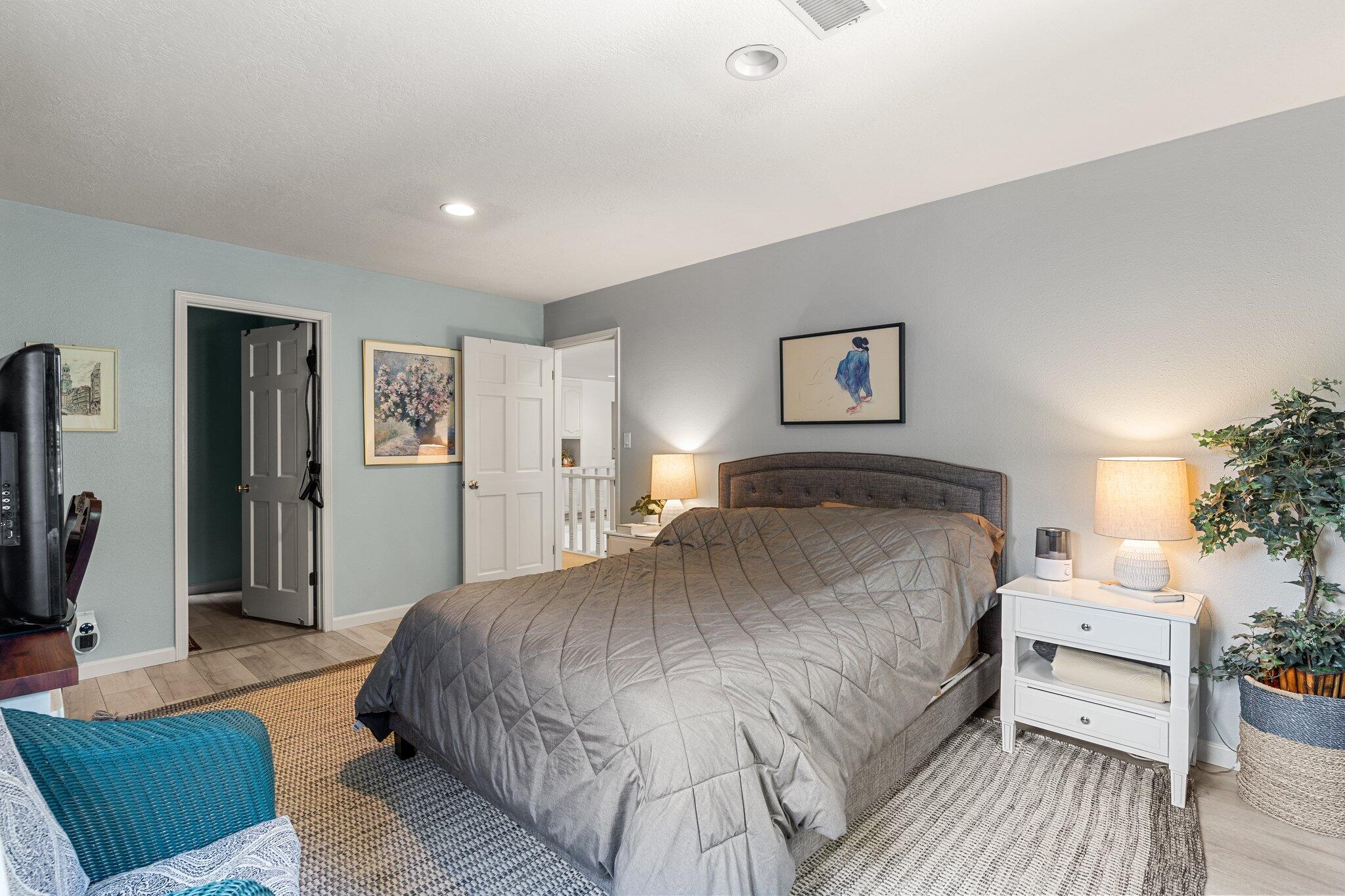 9705 Pebble Beach Drive NE