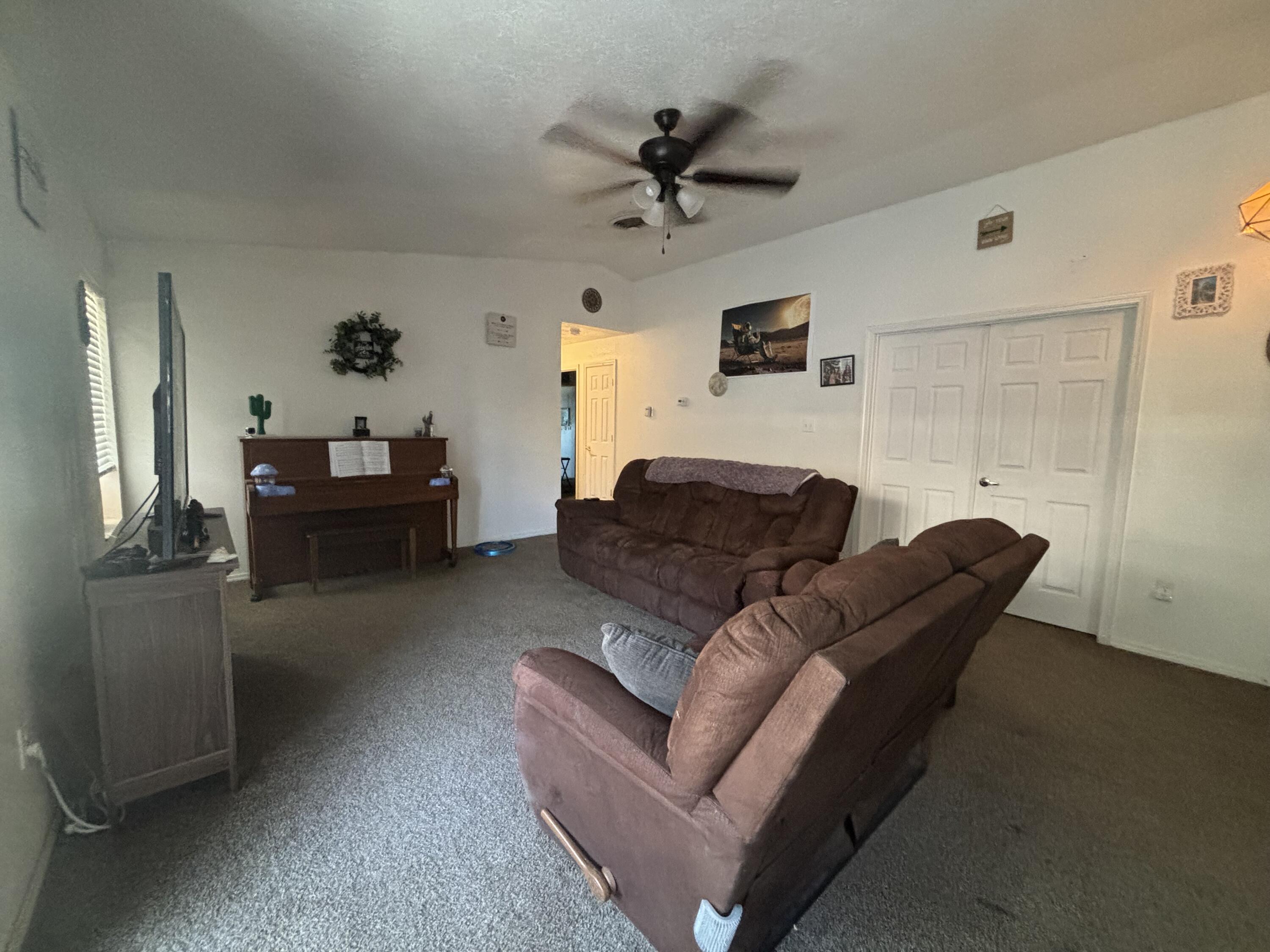 1160 Pandora Drive SW