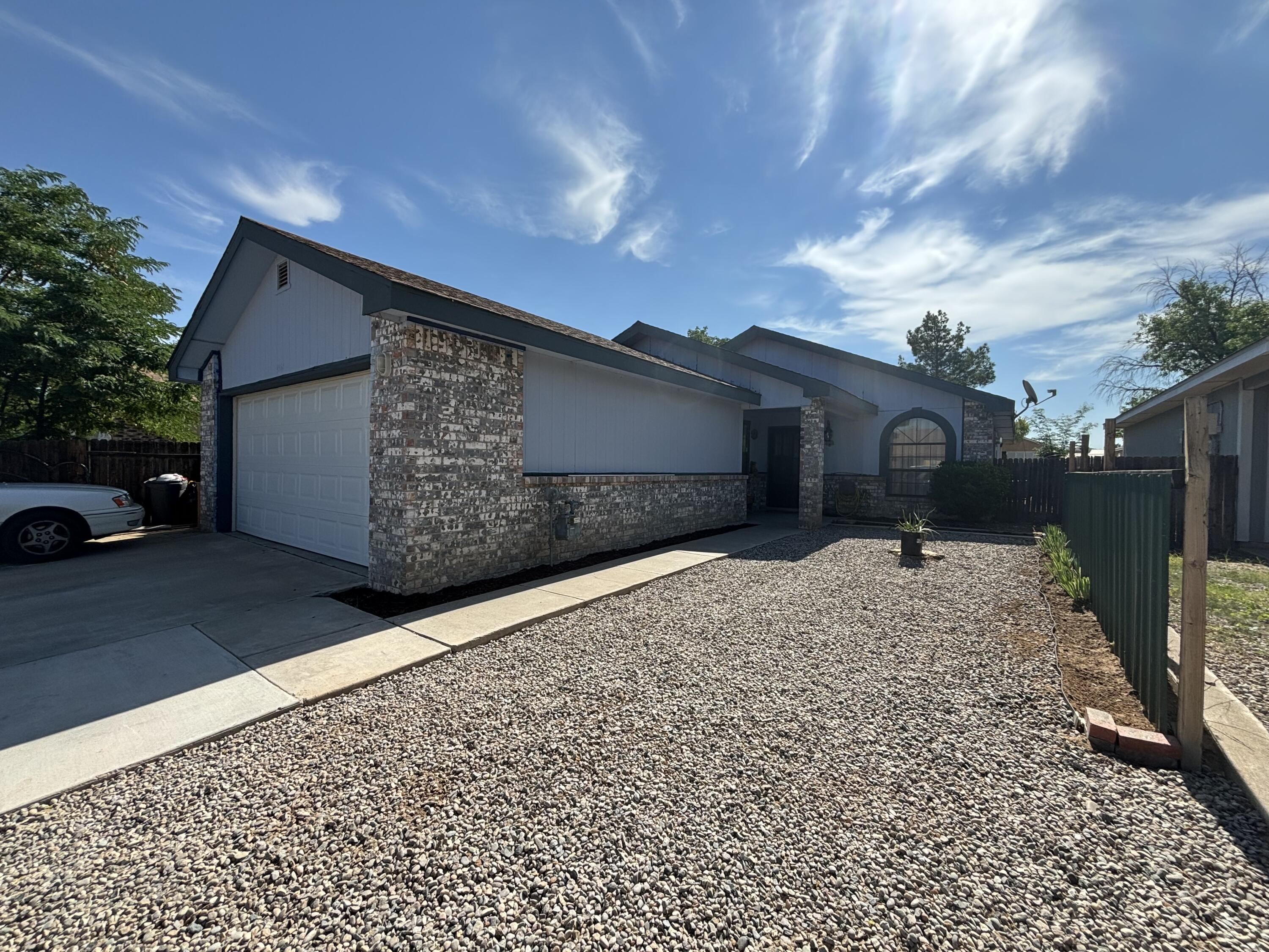 1160 Pandora Drive SW